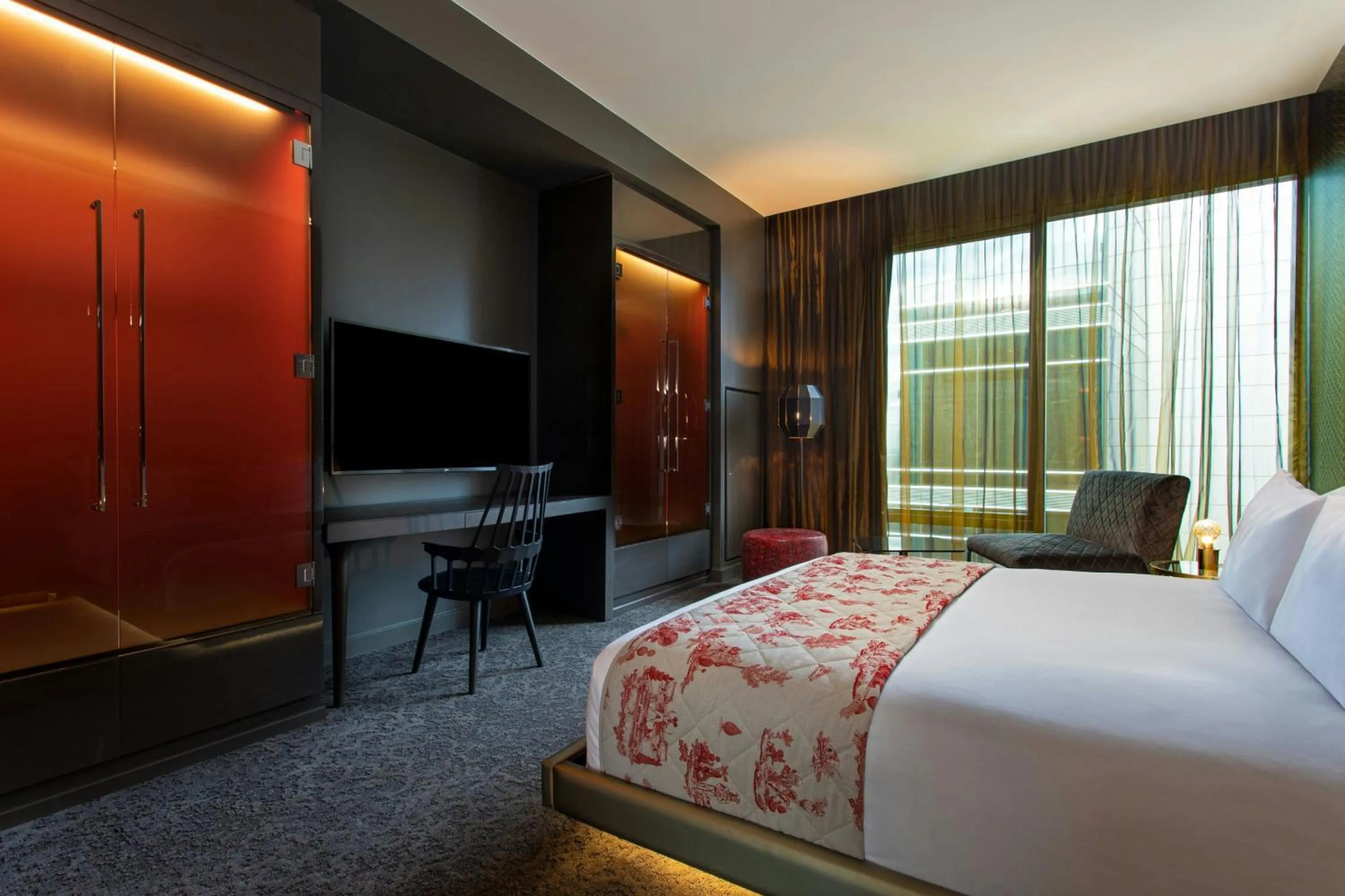 Bedroom, Bed in W Philadelphia