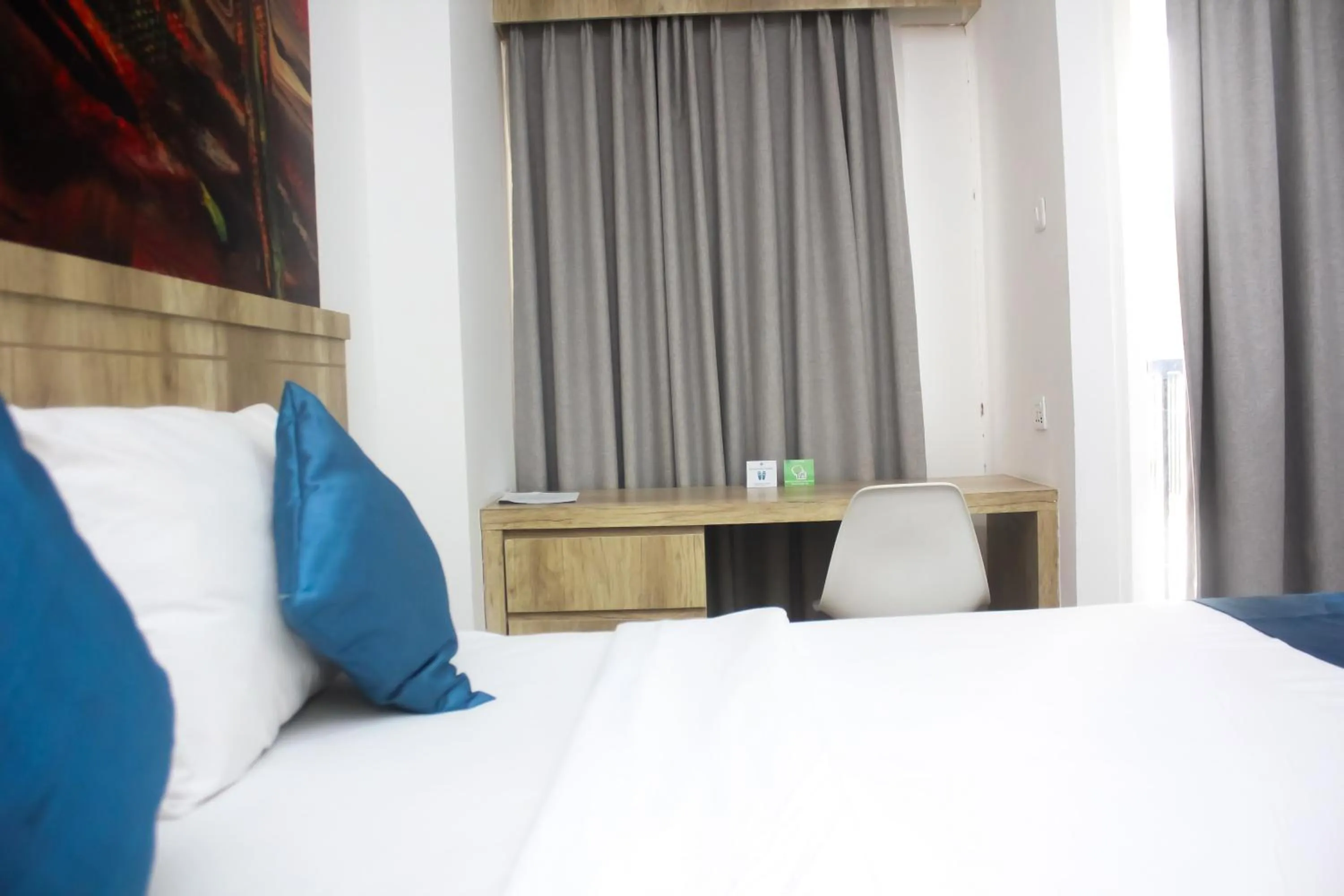 Bedroom, Bed in Urban Hotel Serpong