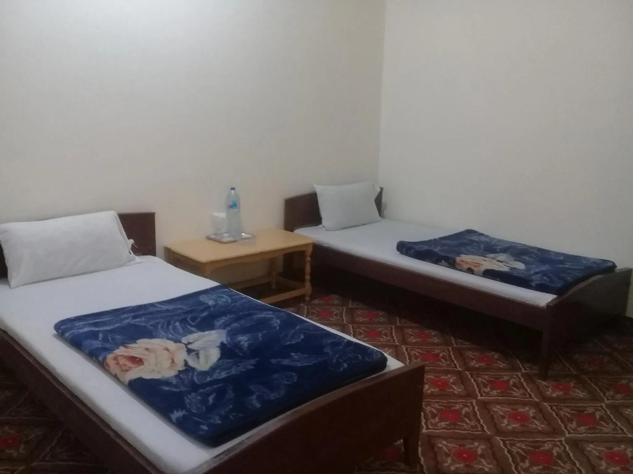 Bed in Benazir Hotel Kalash