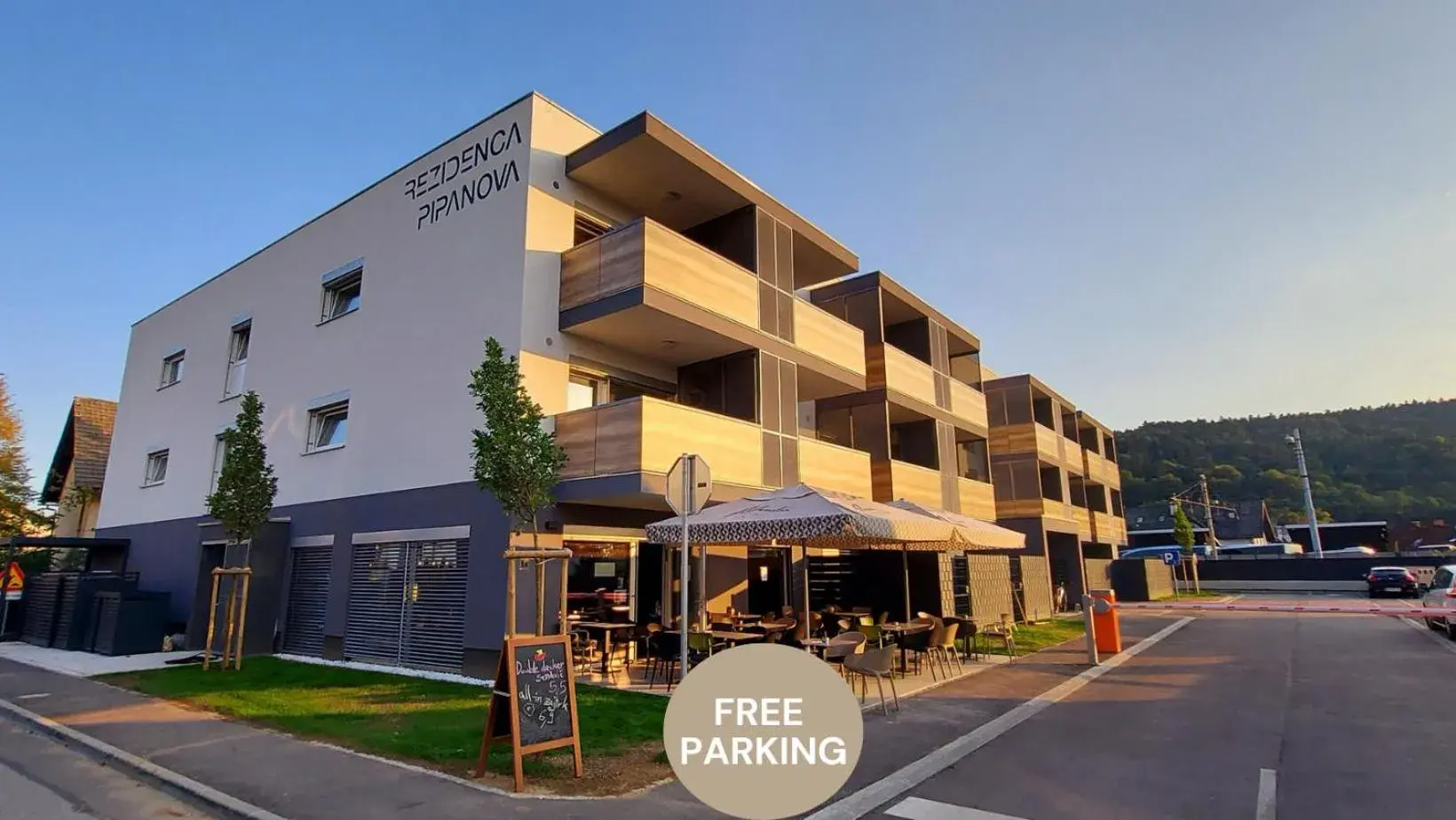 Apartments & Burgers REZIDENCA PIPANOVA Apartments & Burgers REZIDENCA PIPANOVA