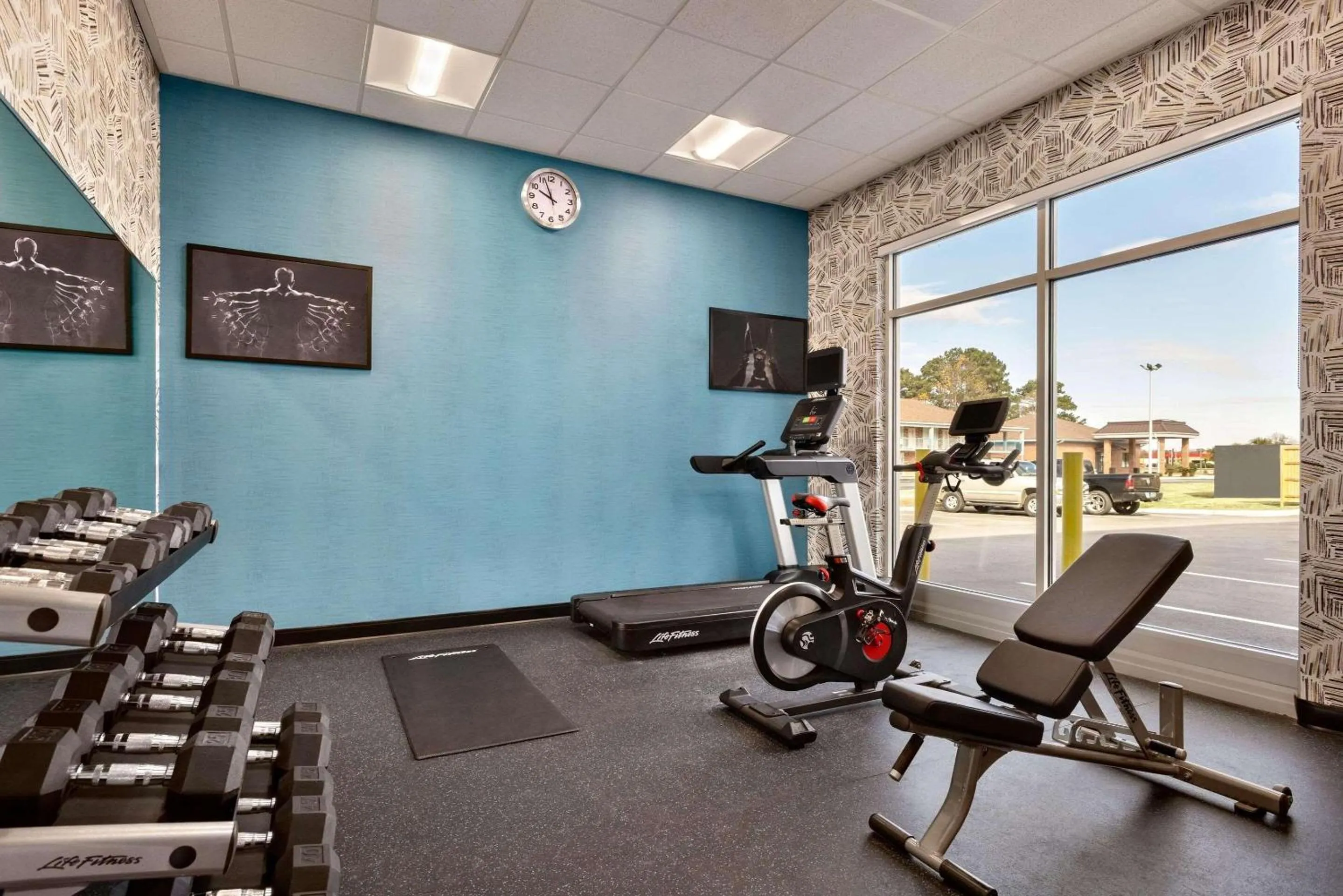 Fitness centre/facilities in Park Inn by Radisson Florence, SC