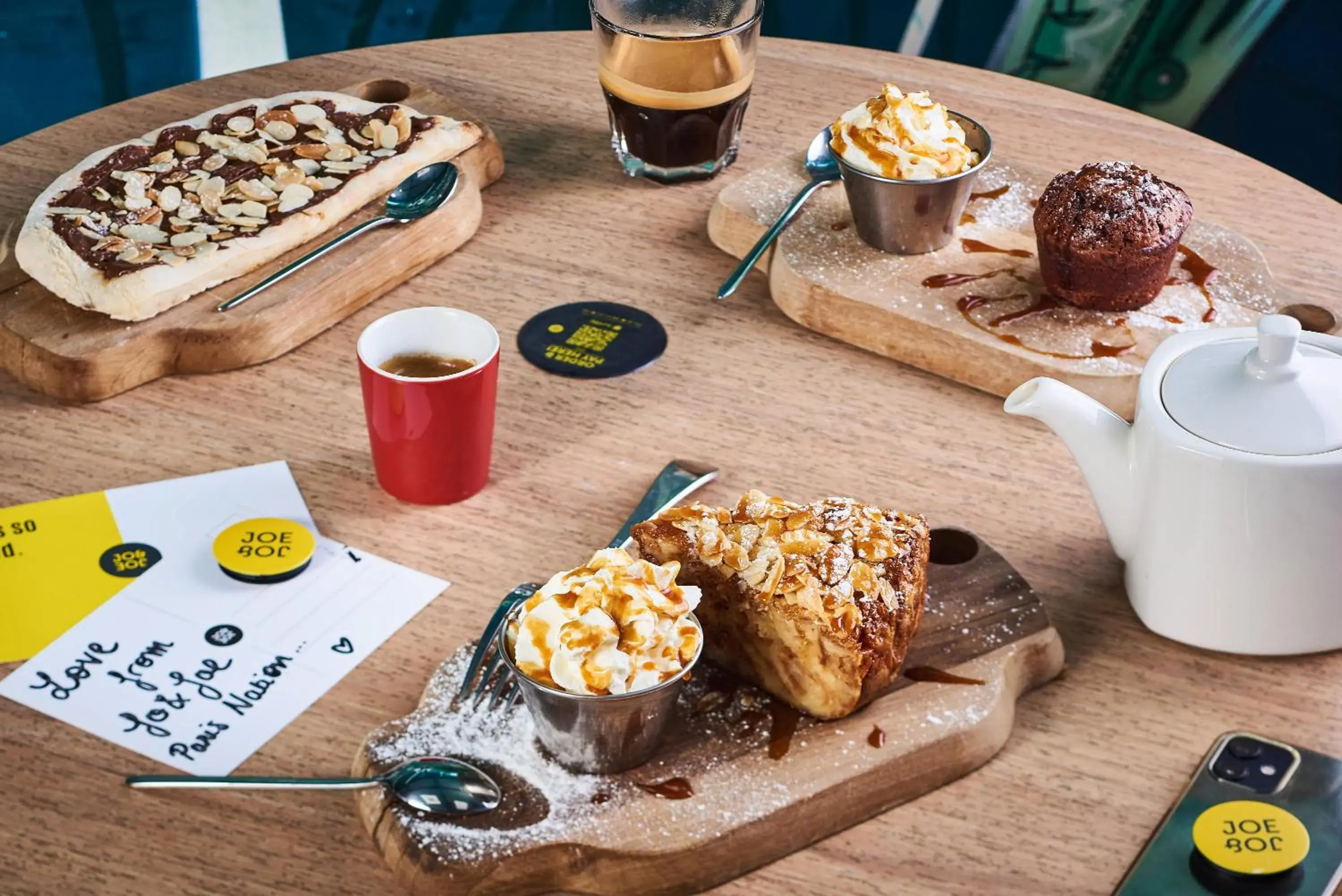 Food and drinks in JO&JOE Paris - Nation Food and drinks in JO&JOE Paris - Nation