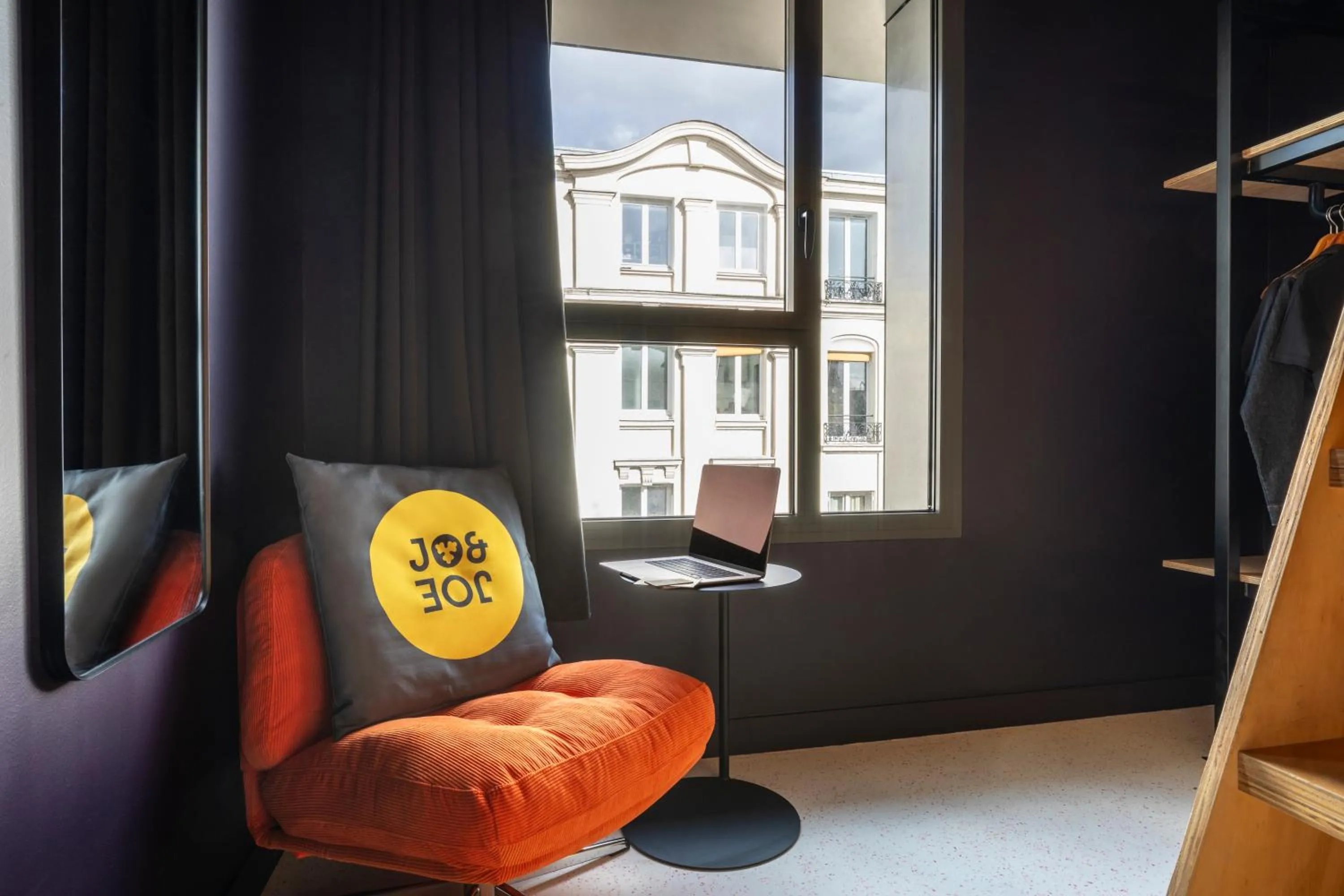Seating area in JO&JOE Paris - Nation