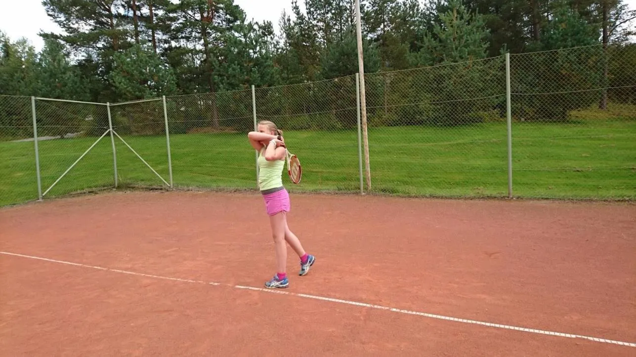 Tennis court in Sanner Hotell