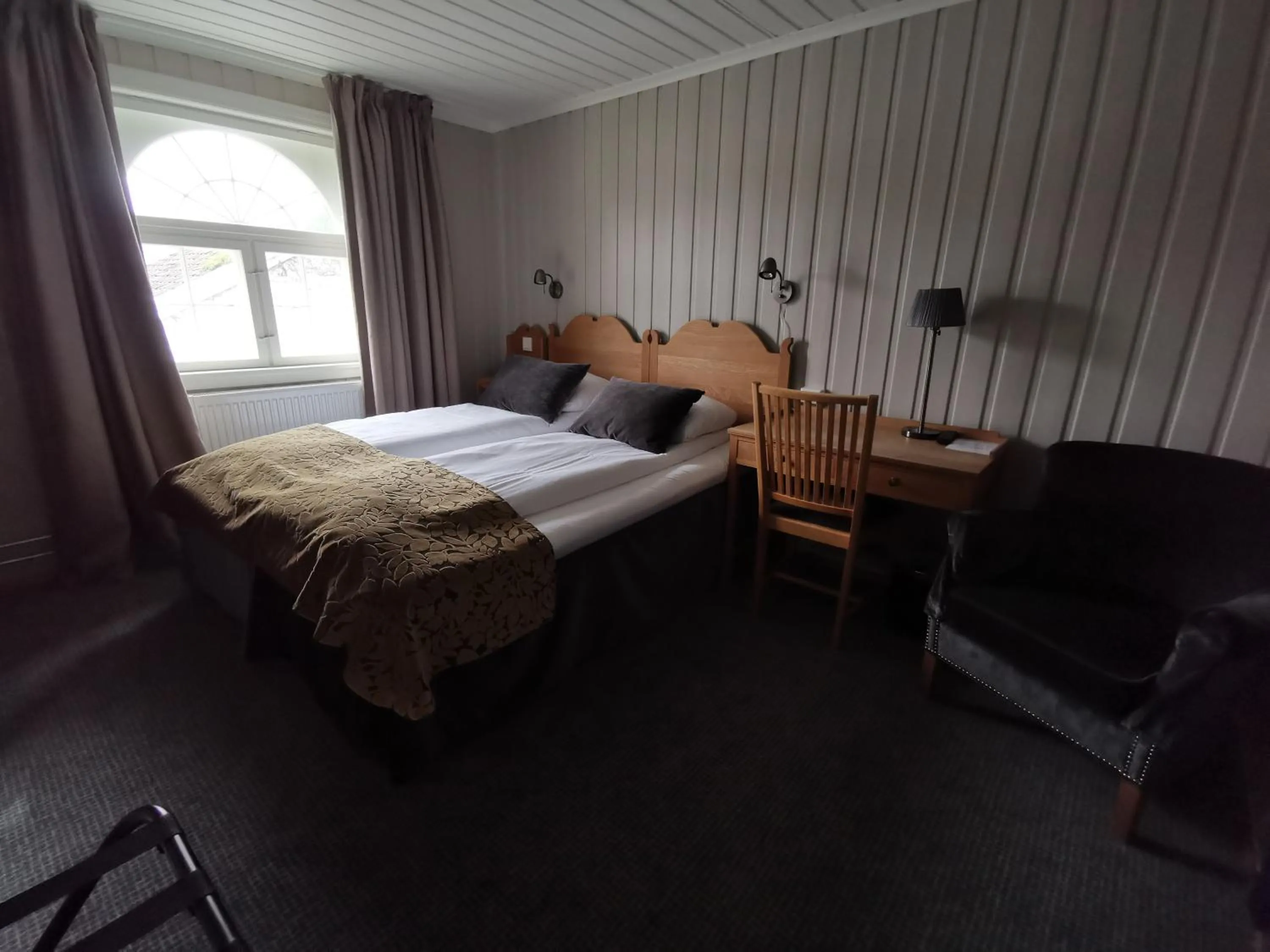 Bedroom, Bed in Sanner Hotell