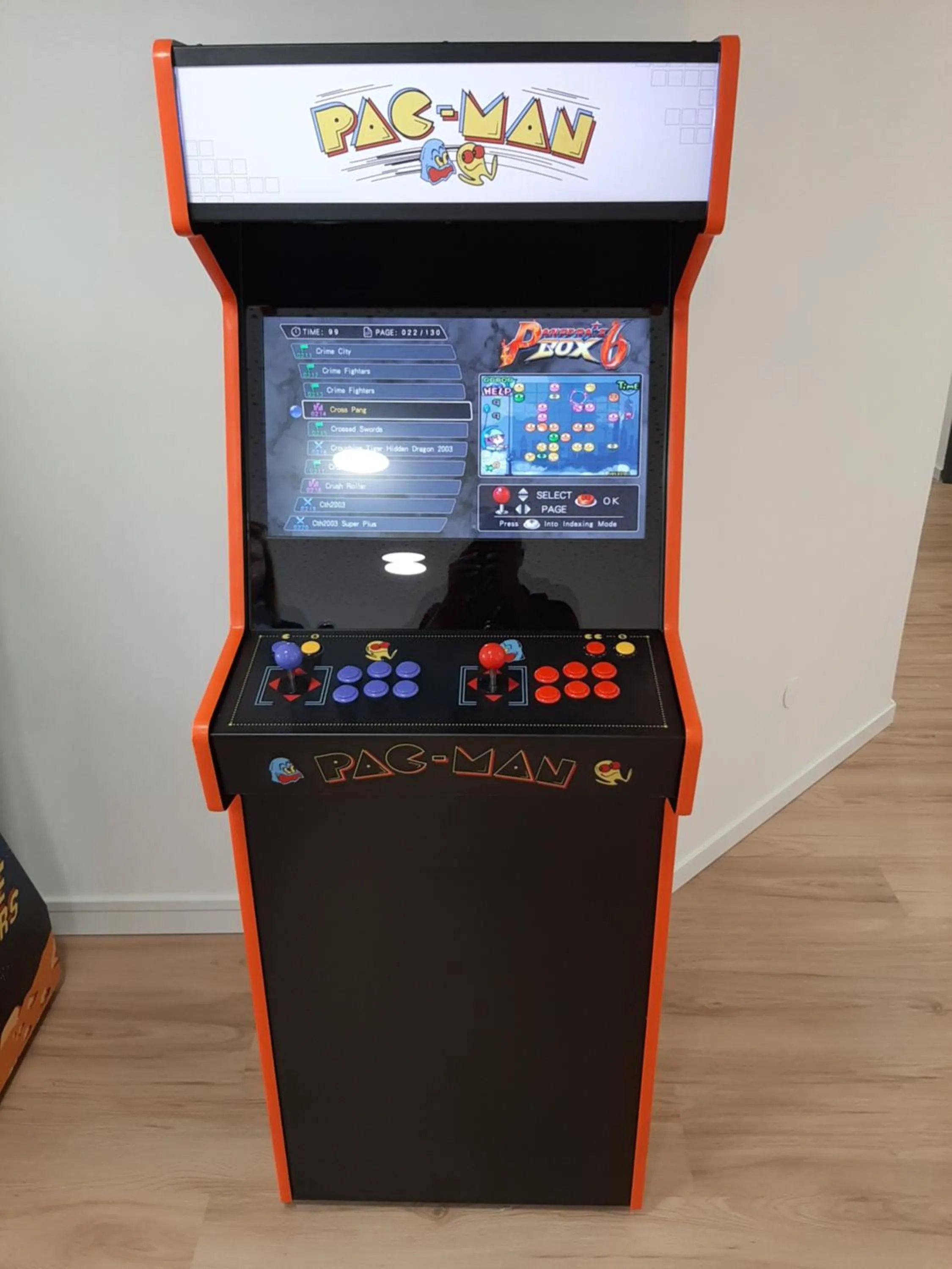 Game Room in Sweetly Bordeaux Saint-Augustin