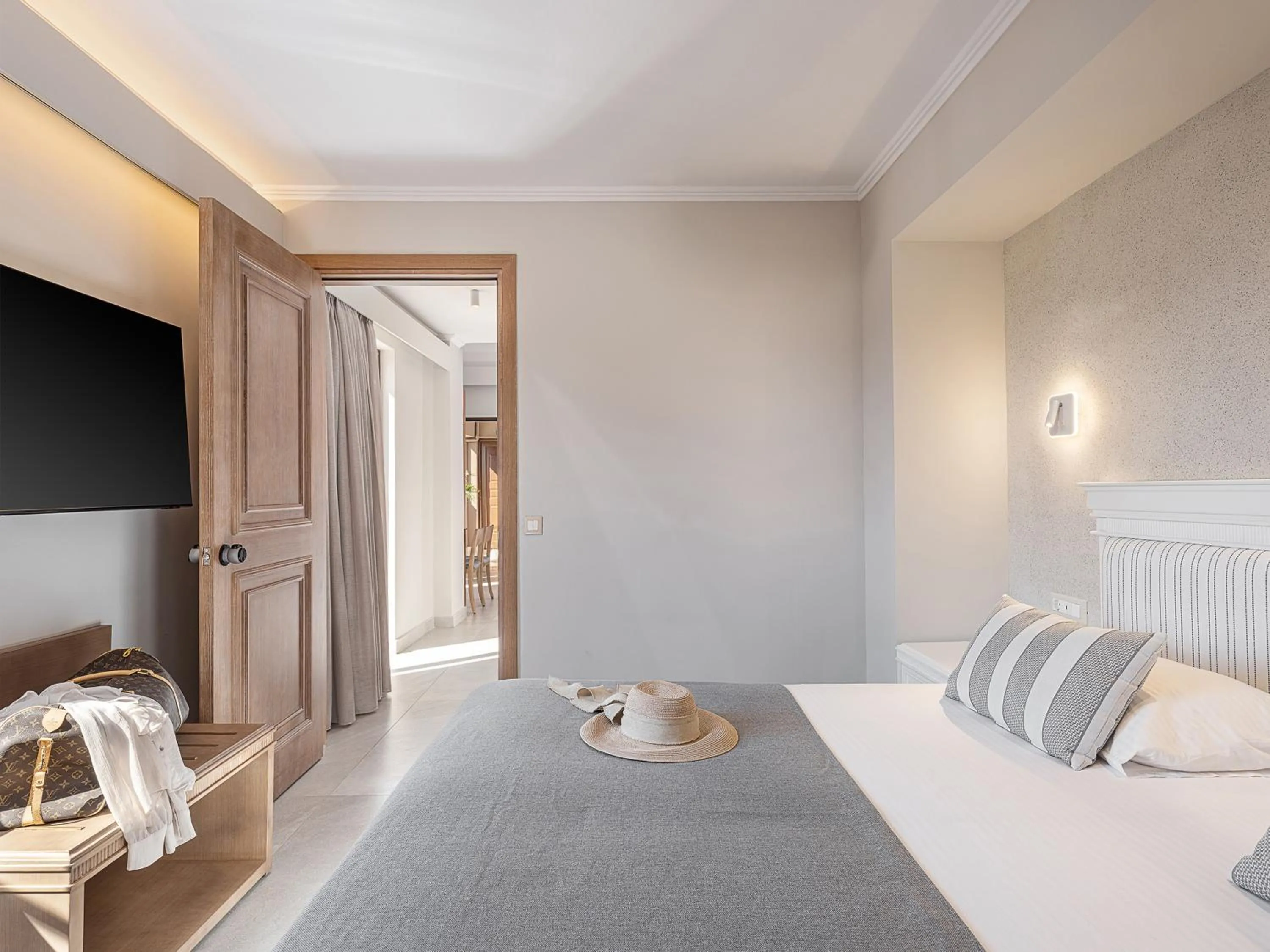 Bedroom, Bed in Okeanis Golden Resort