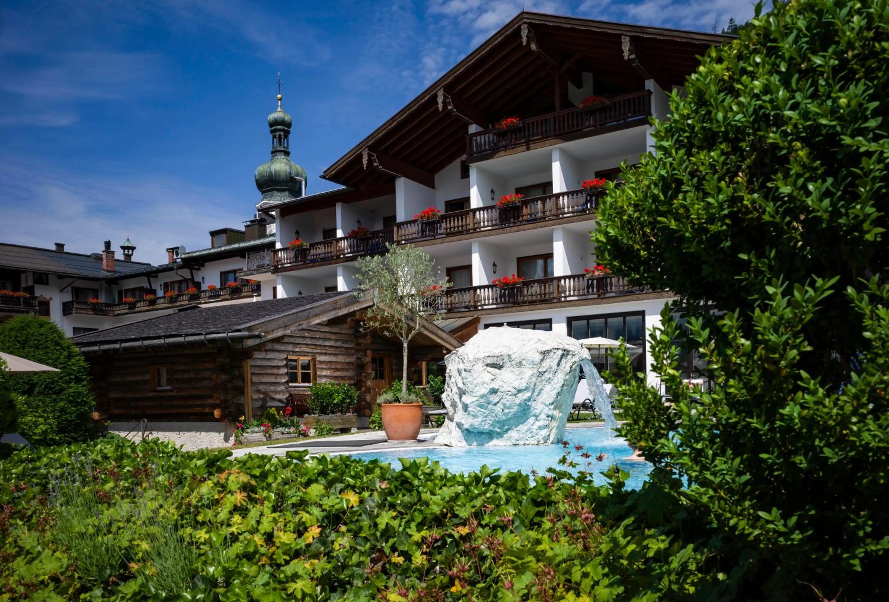 Property building in Hotel Unterwirt