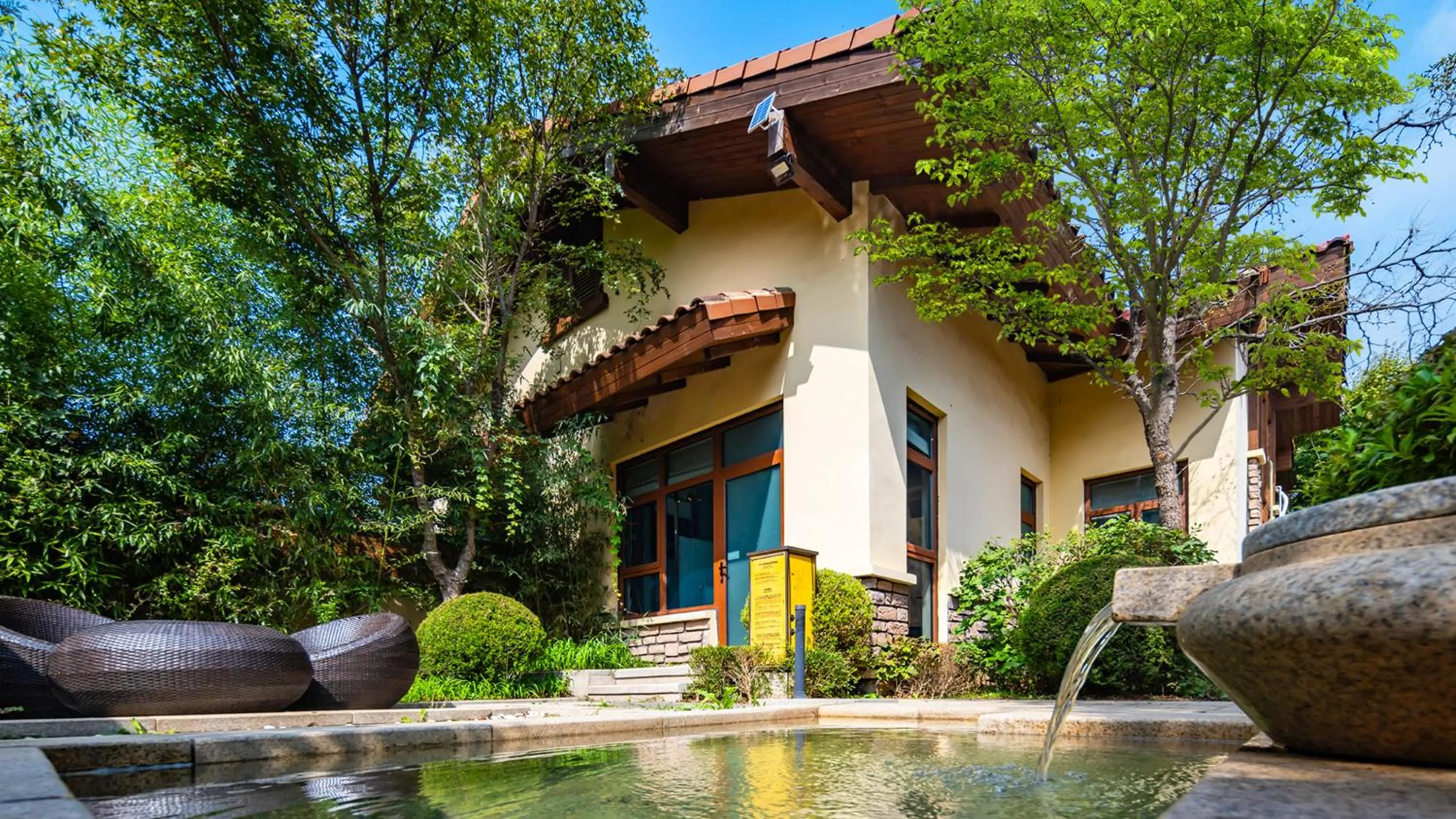 Photo of the whole room in Holiday Inn Dalian Hot Spring by IHG