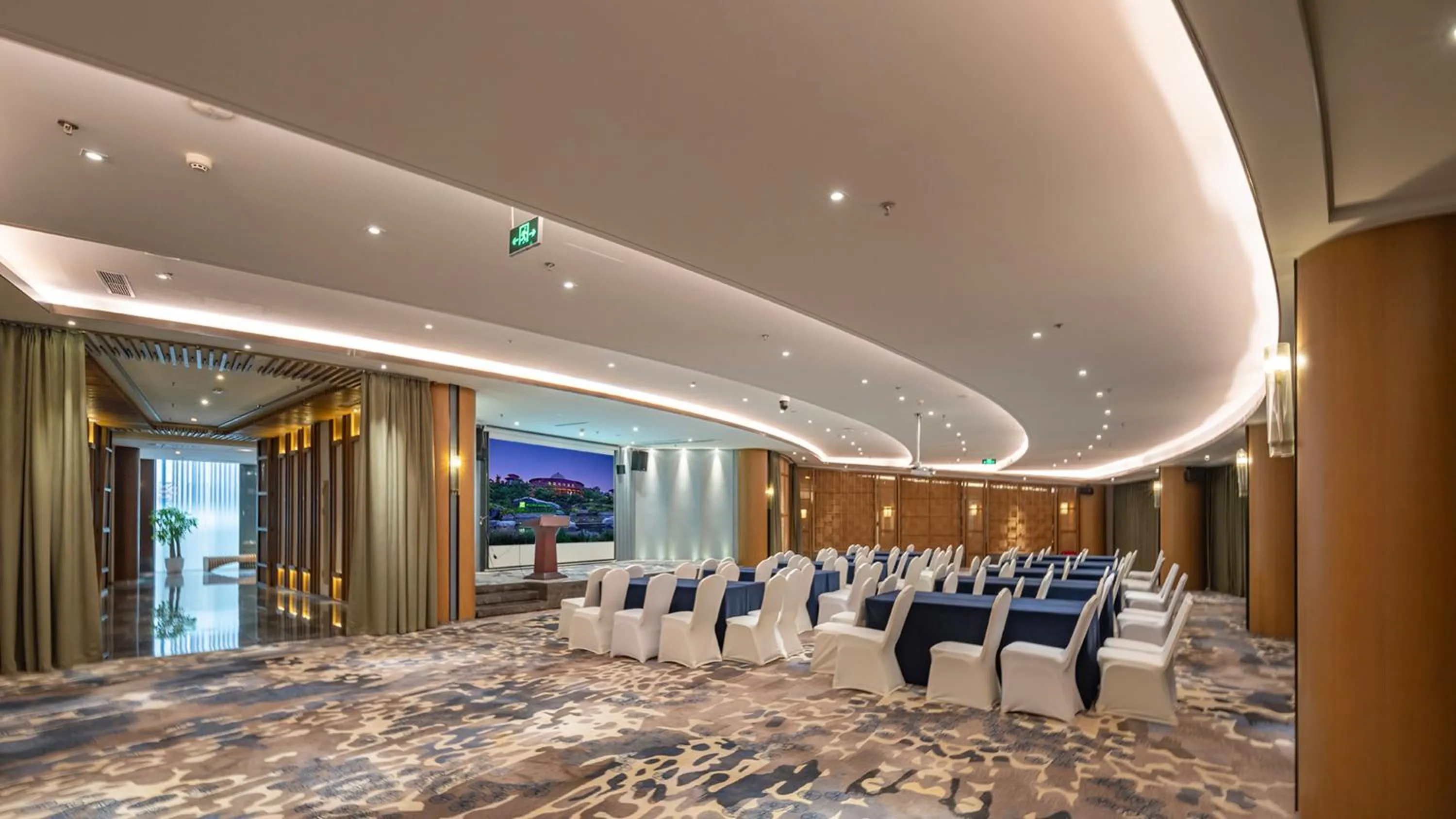 Banquet/Function facilities in Holiday Inn Dalian Hot Spring by IHG