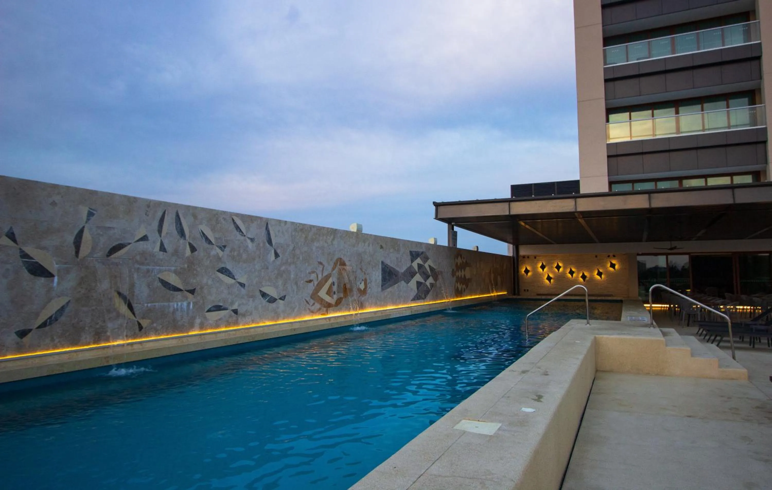 Swimming pool in Holiday Inn & Suites - Puerto Vallarta Marina & Golf by IHG
