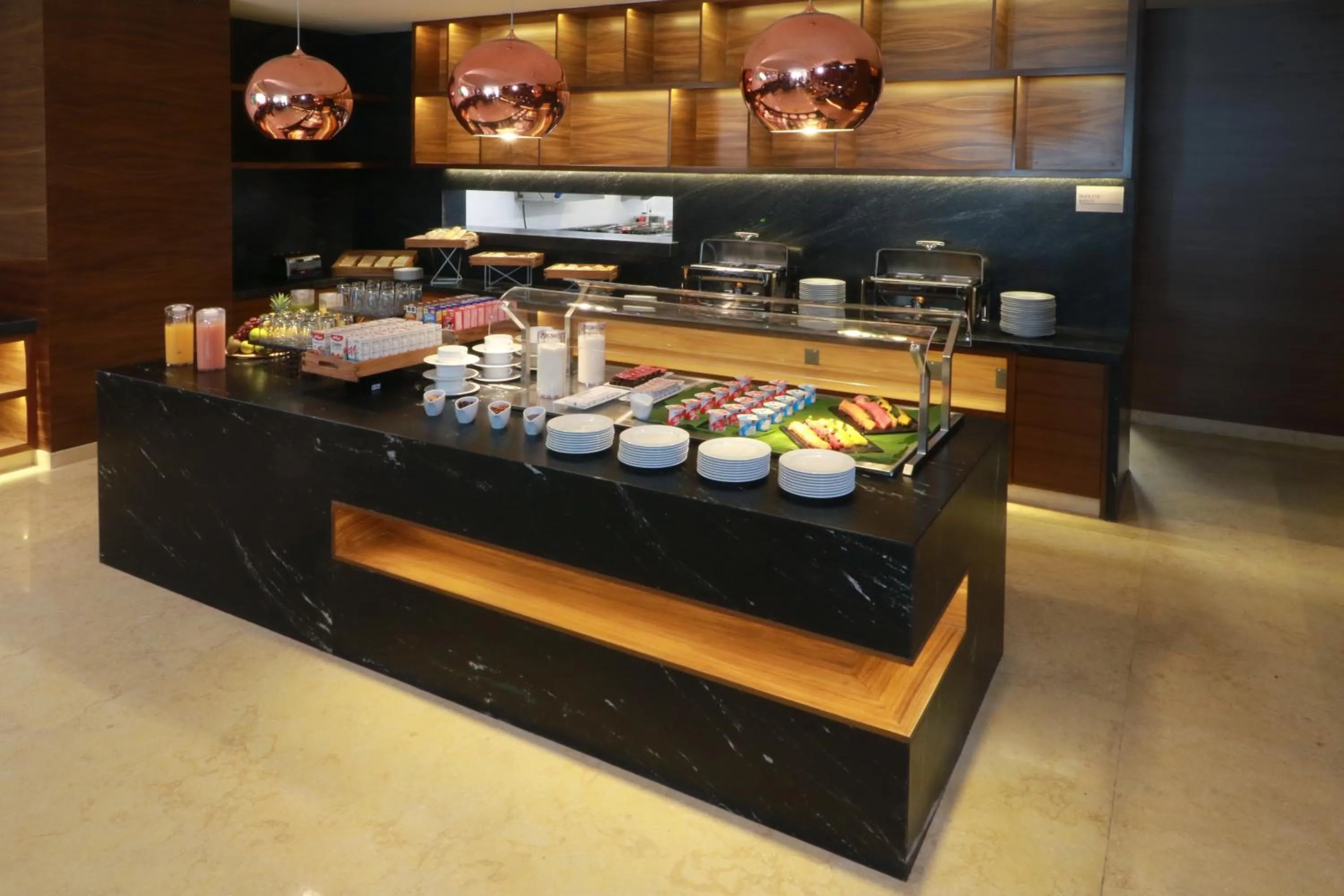 Restaurant/places to eat in Holiday Inn & Suites - Puerto Vallarta Marina & Golf by IHG