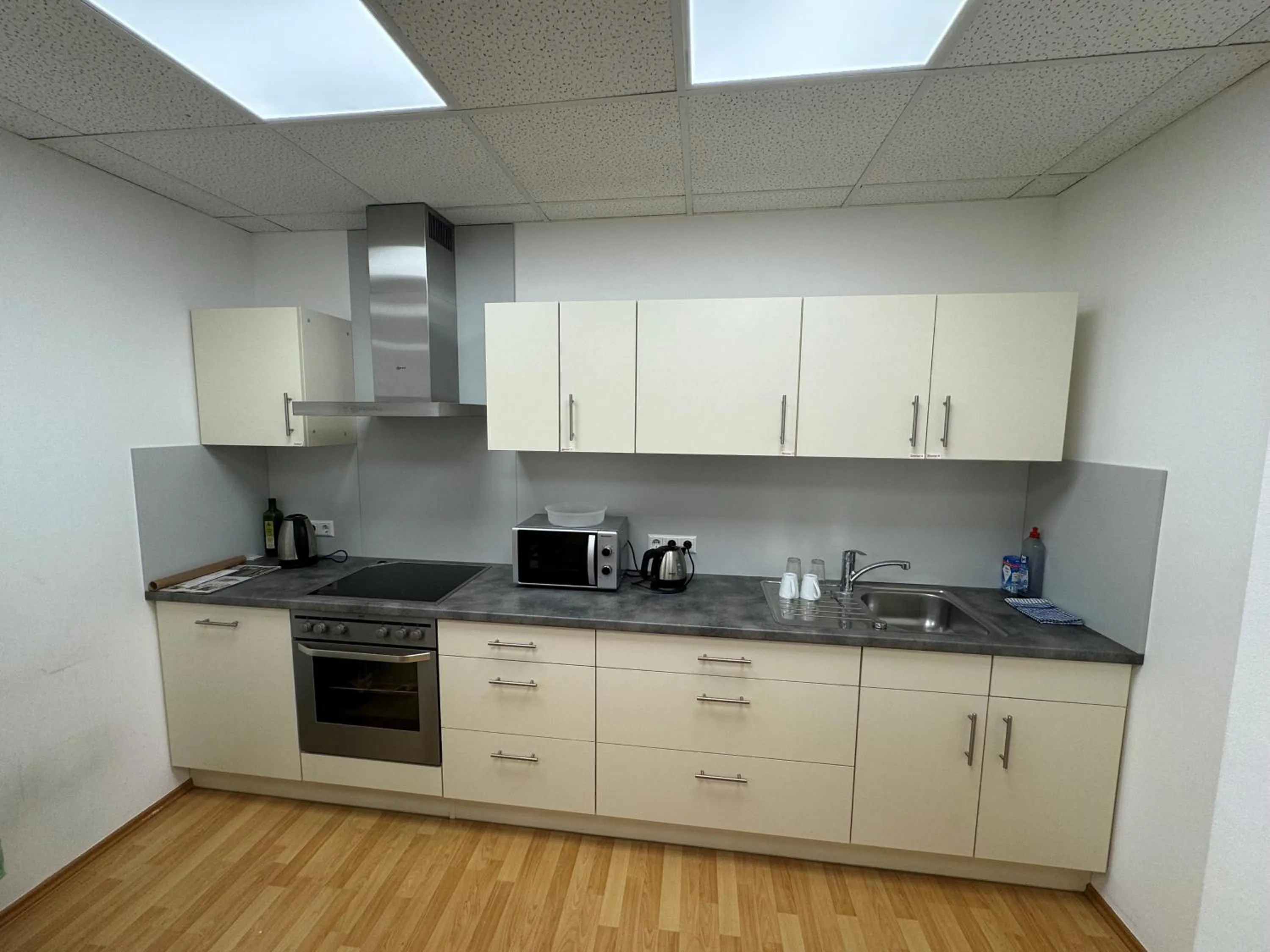 Kitchen or kitchenette in Pension Schweizer