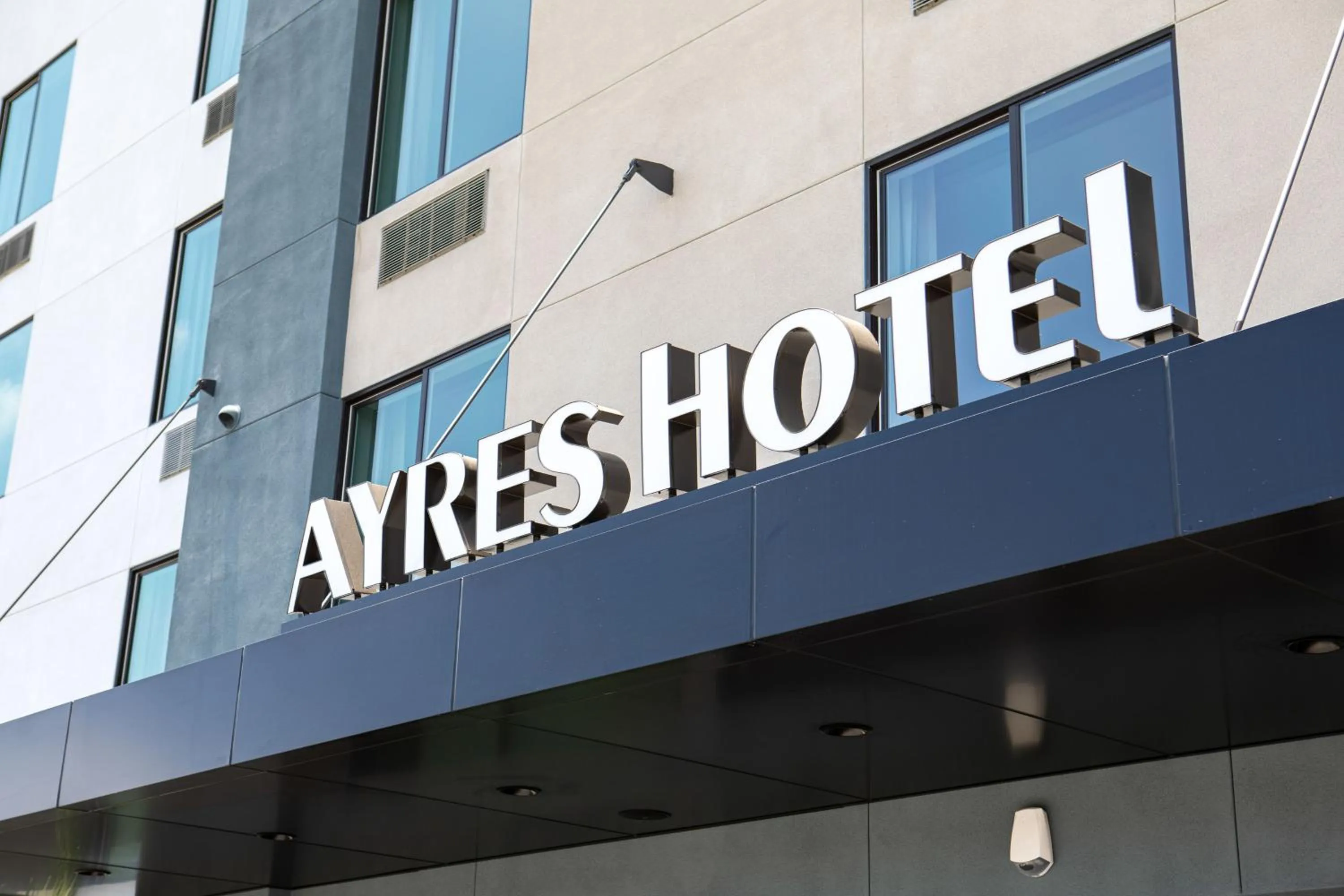 Property building in Ayres Hotel Vista Carlsbad