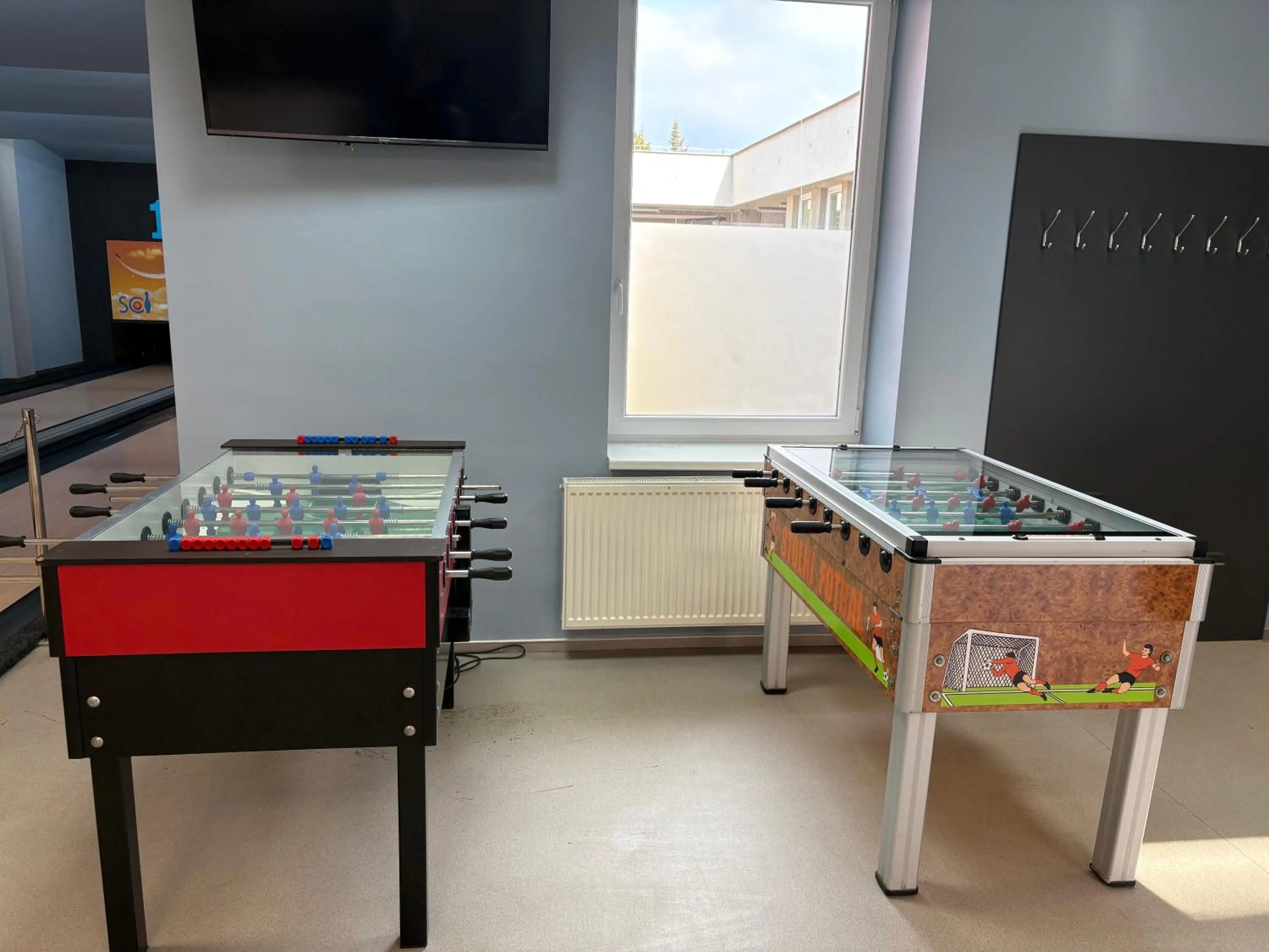 Game Room in Hotel Opera