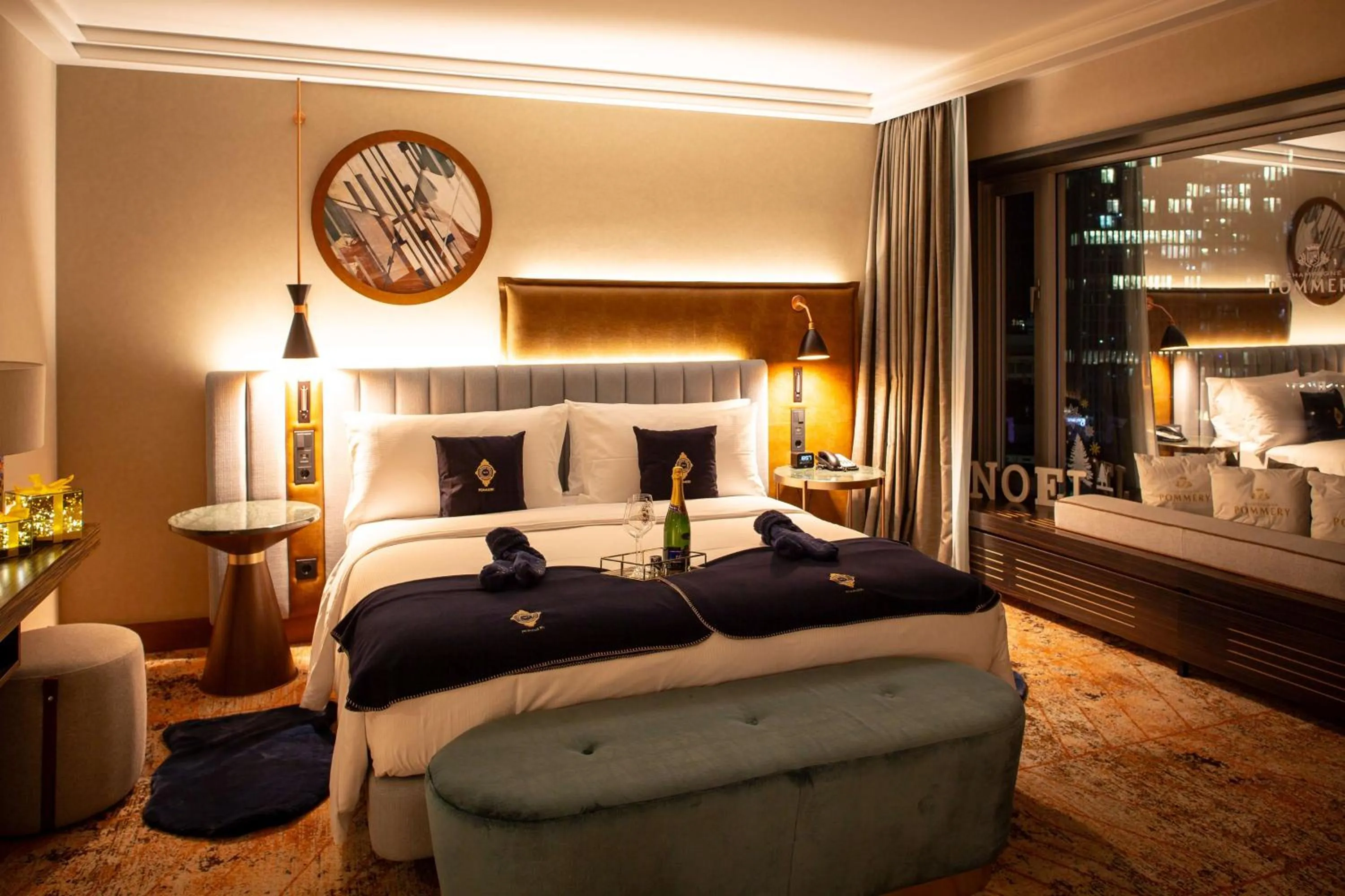 Bed in Hilton Frankfurt City Centre