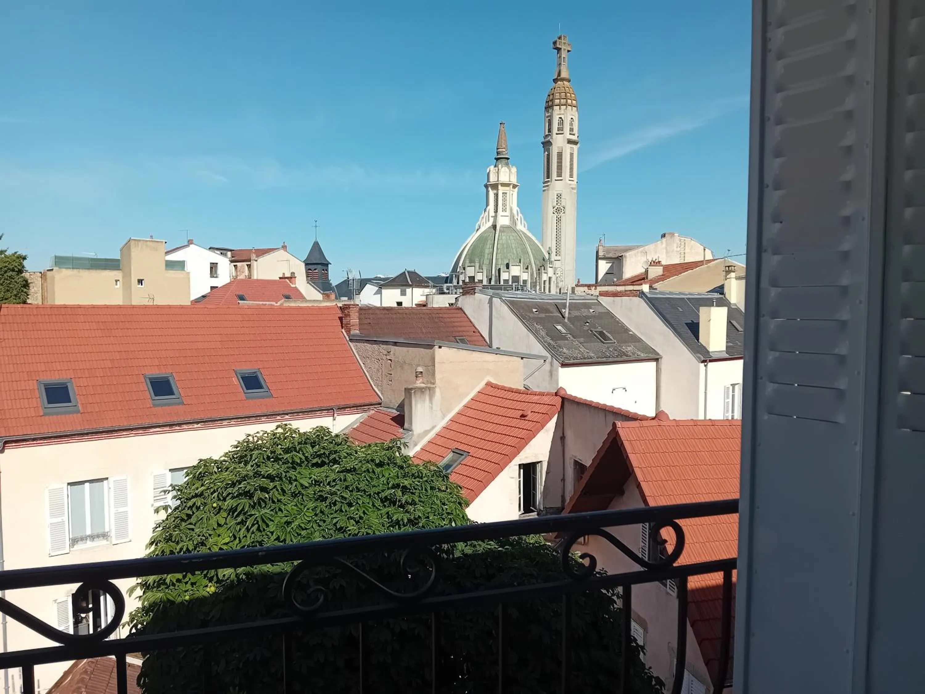 City view in Vichy Sejour