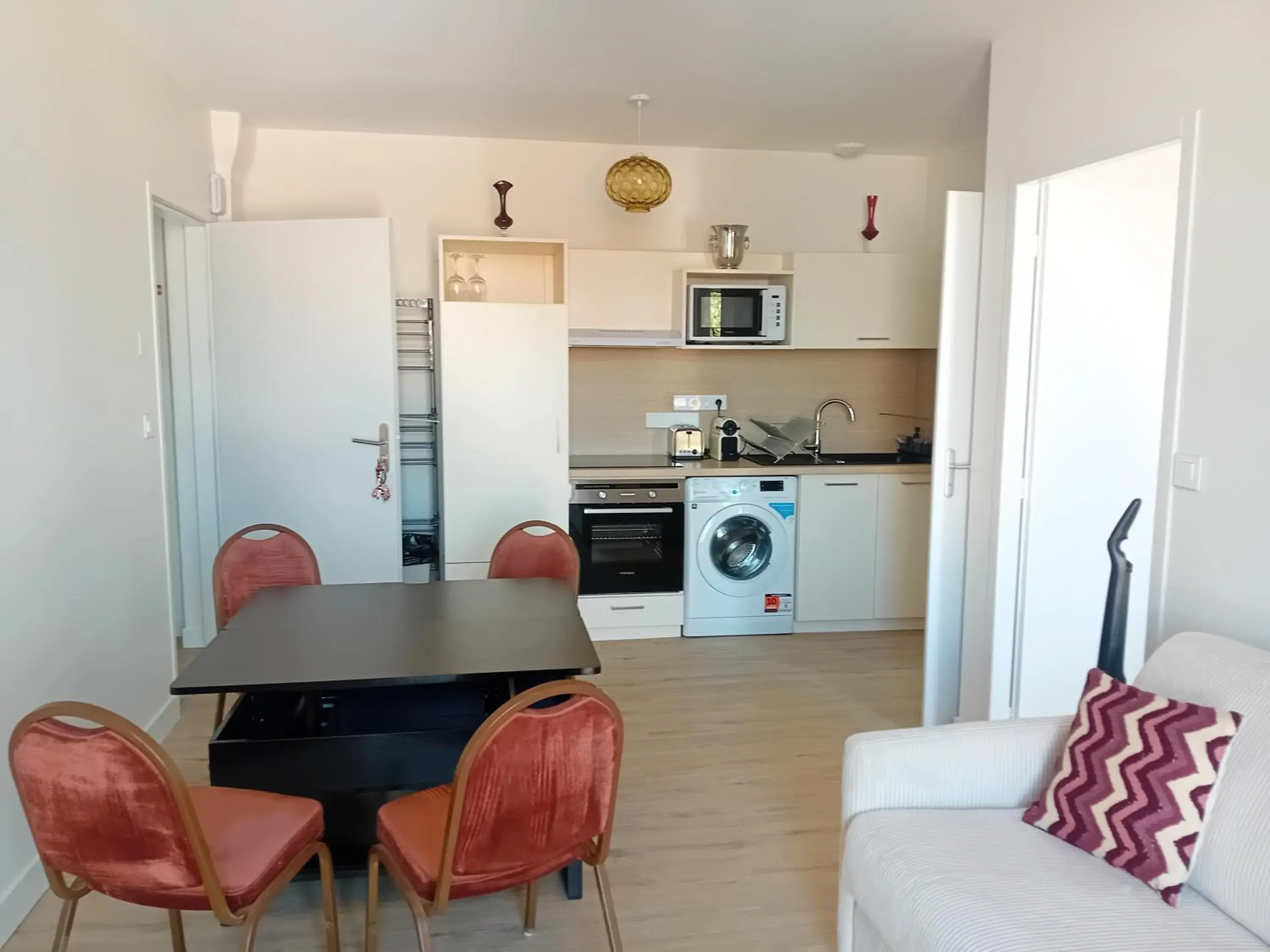 Apartment with Balcony in Vichy Sejour Apartment with Balcony in Vichy Sejour