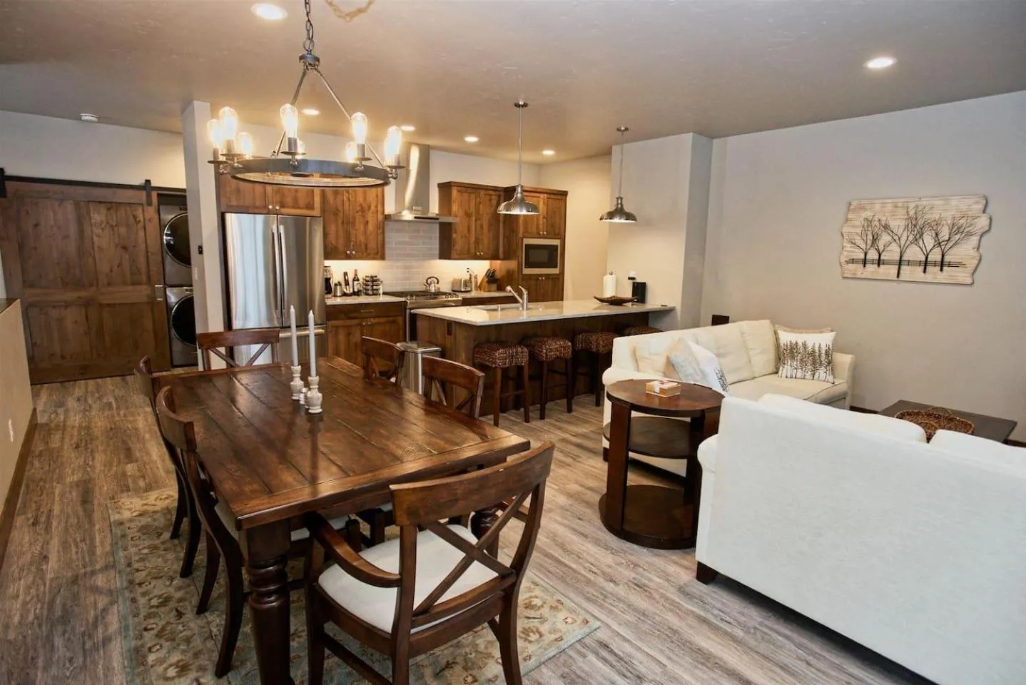 Silverpine Hideaway by Casago McCall - Donerightmanagement