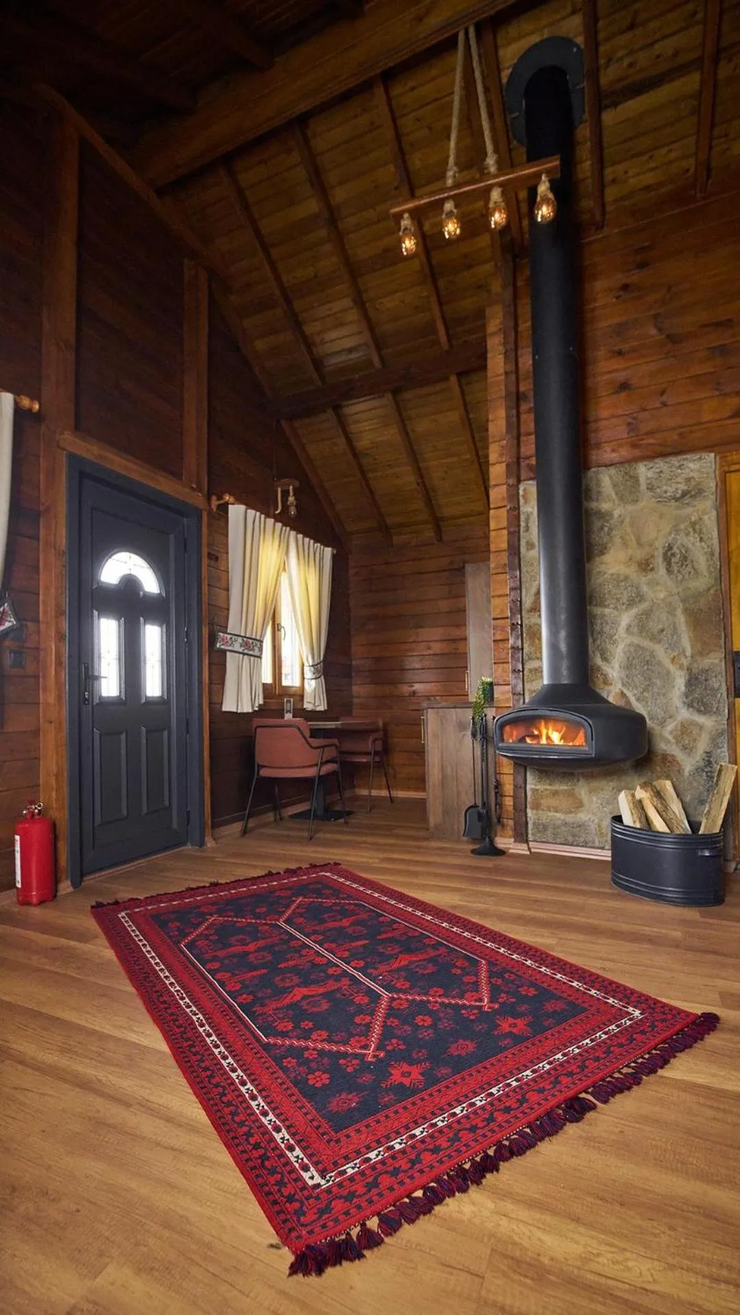 Flora Handüzü Resort & Wellness Bungalow Hotel