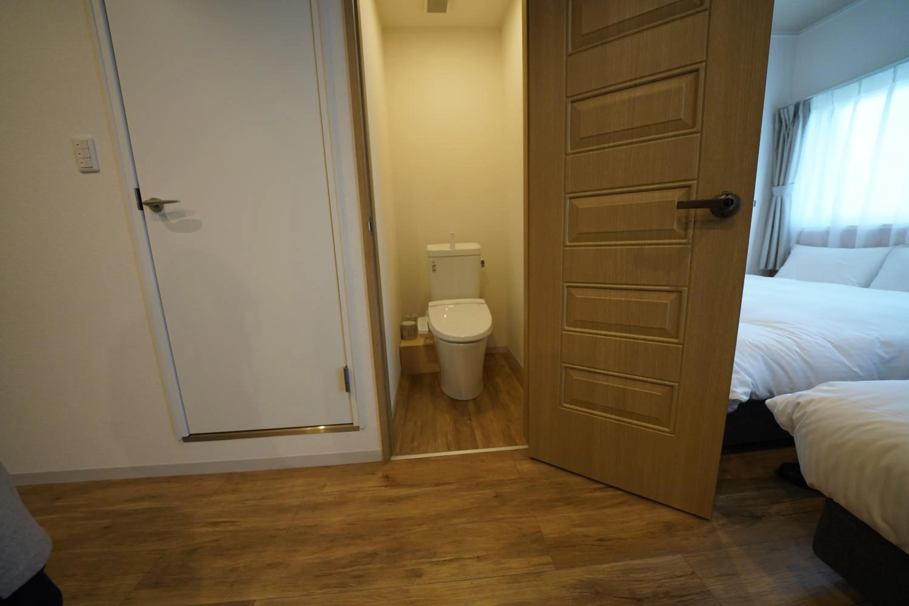 Toilet, Bed in HOTEL R9 The Yard Ashikagafukutomi