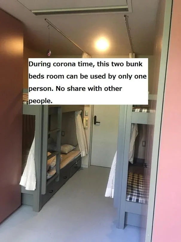 Bed in Narita Airport Samurai Hostel