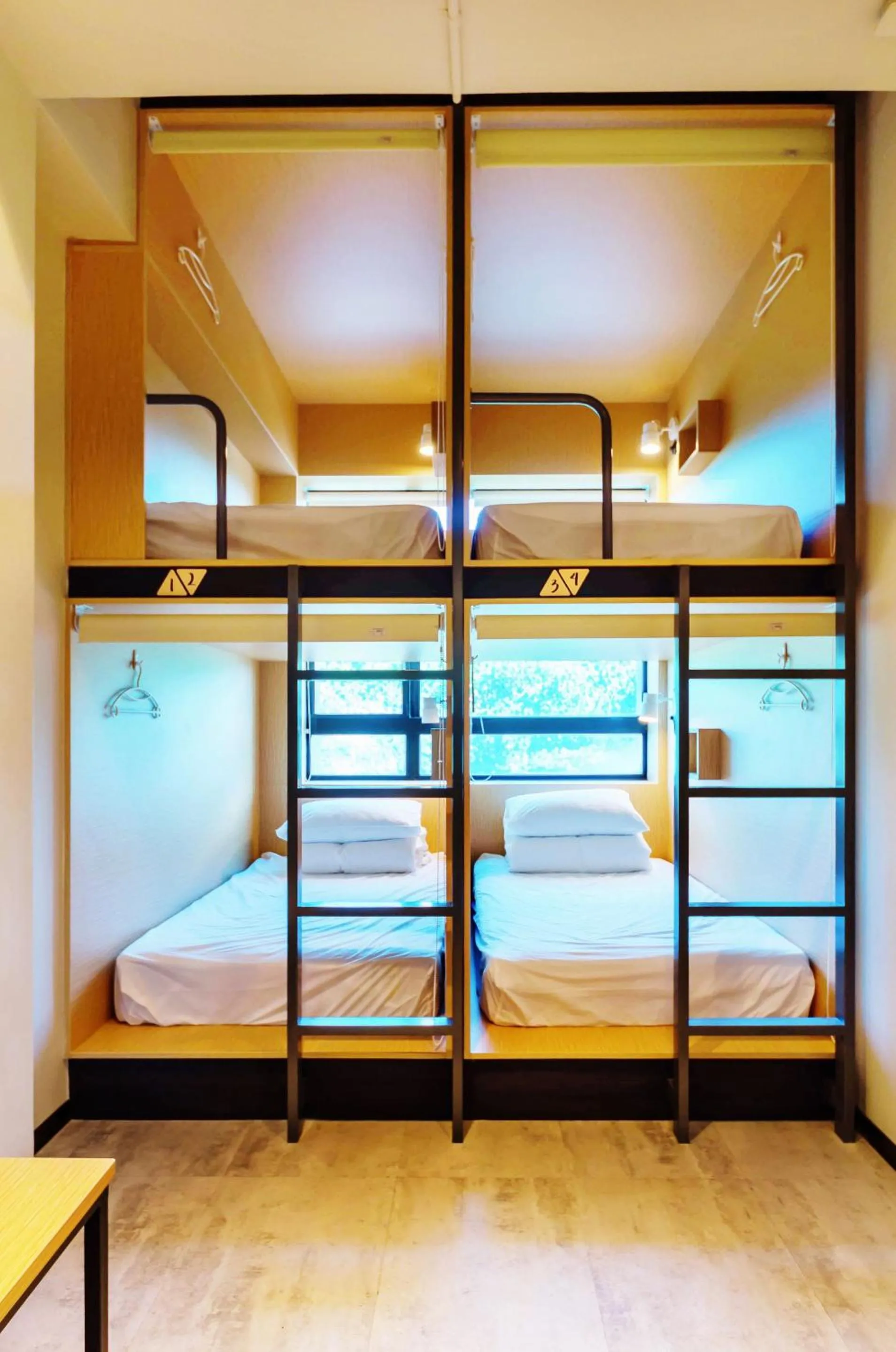 bunk bed in Popinn