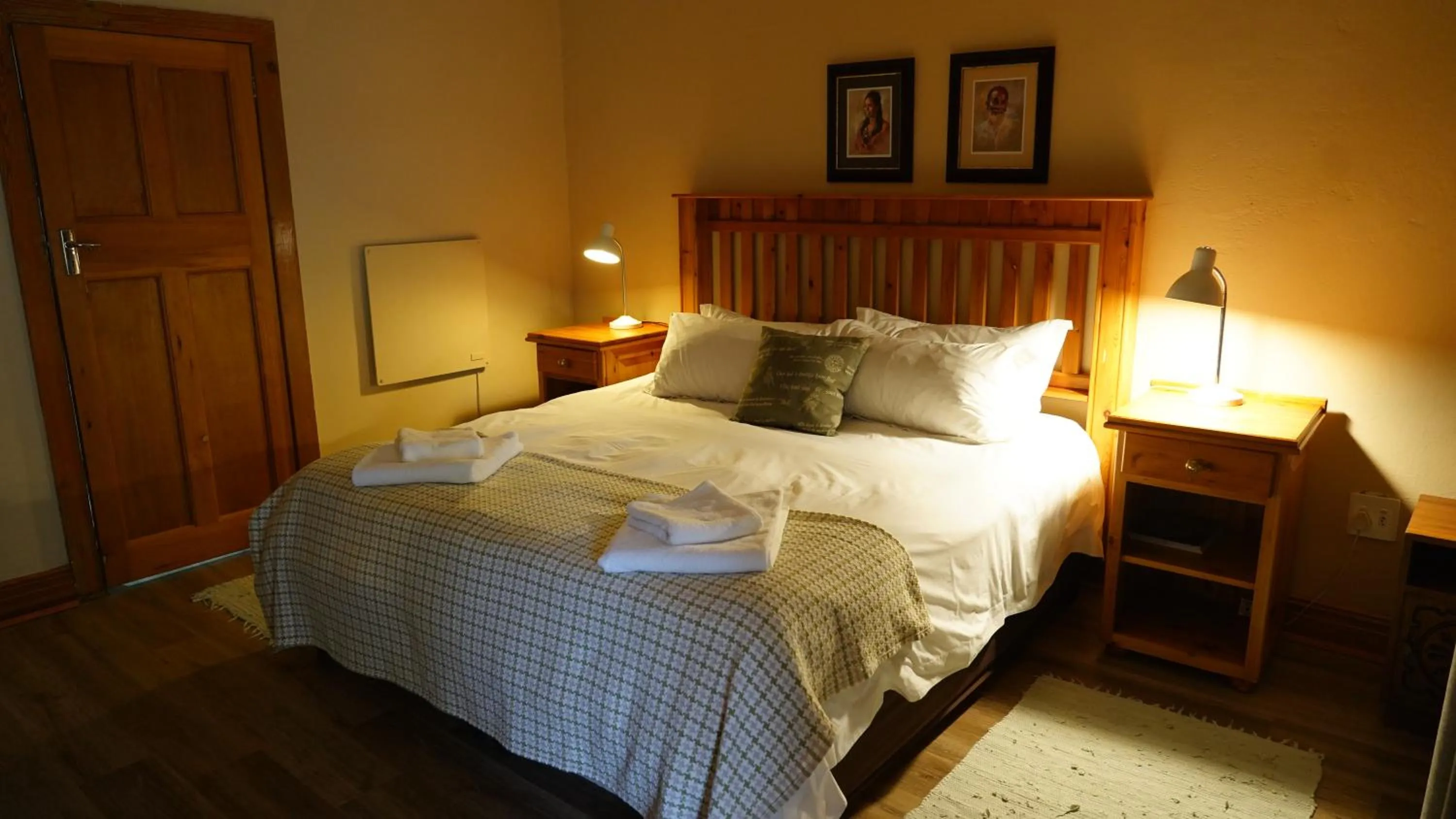Bedroom, Bed in Francolin Creek