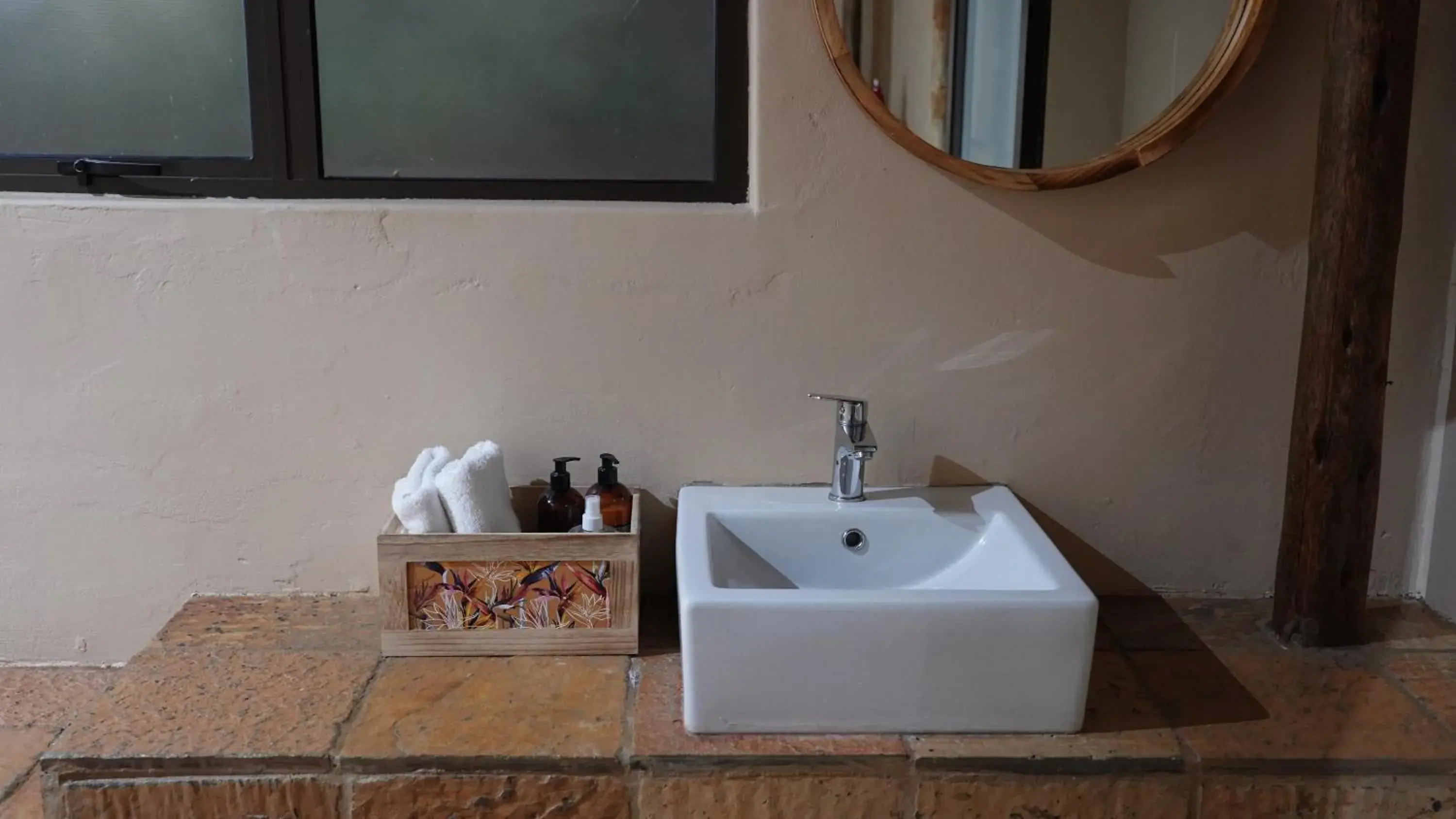 Comfort King Room - single occupancy in Francolin Creek Comfort King Room - single occupancy in Francolin Creek