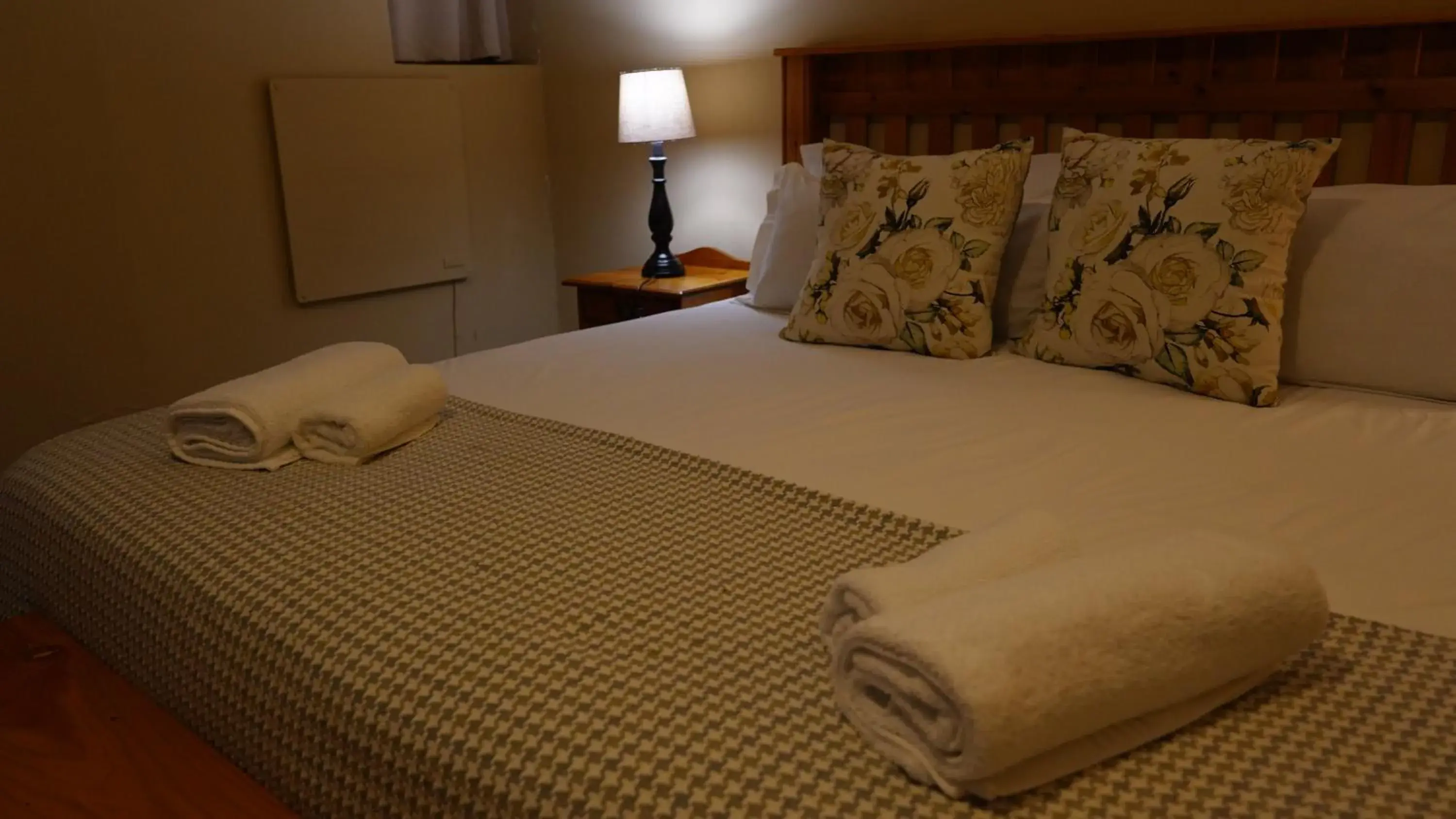 Bed in Francolin Creek Bed in Francolin Creek