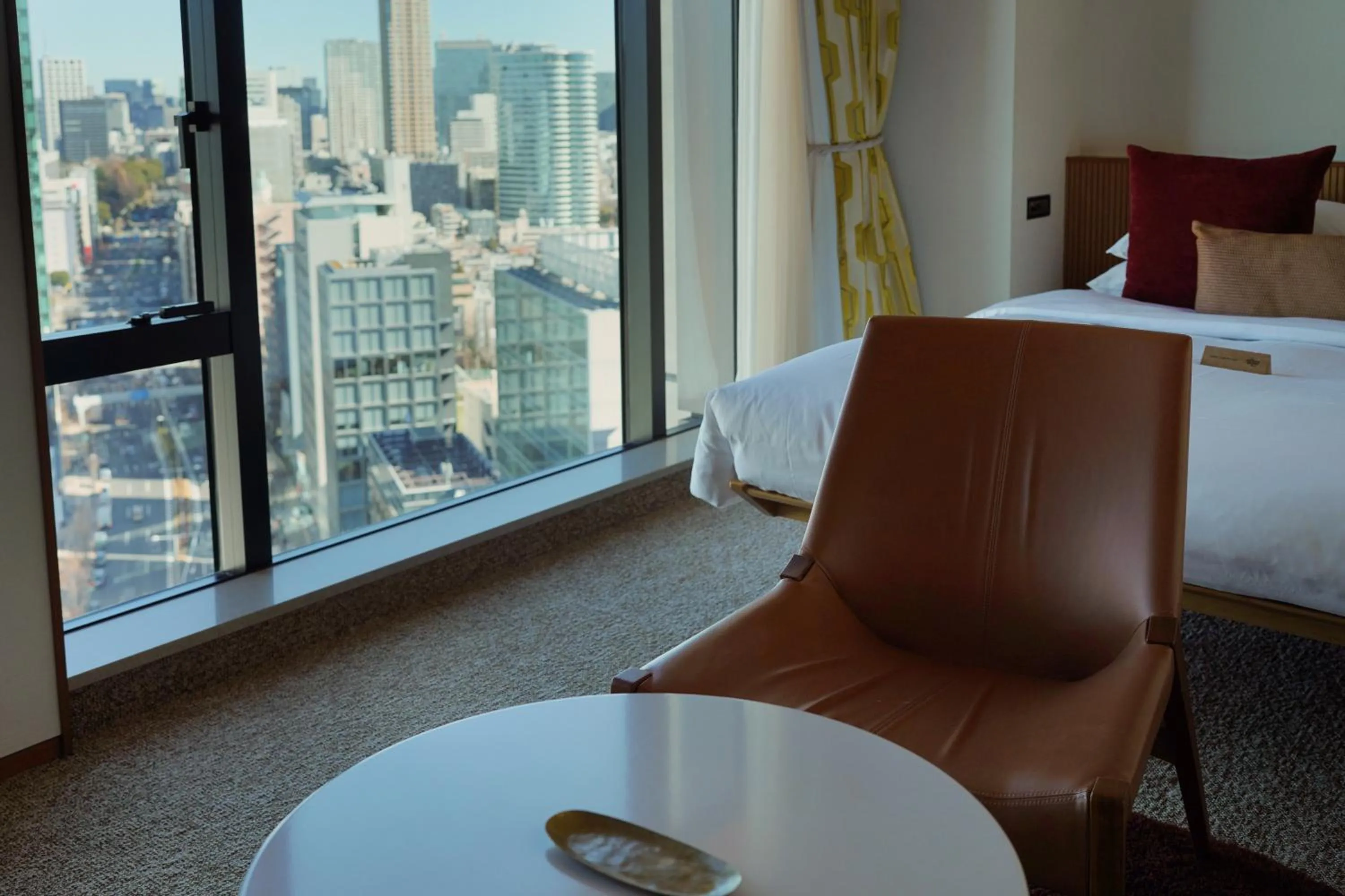 Photo of the whole room, Bed in THE AOYAMA GRAND HOTEL