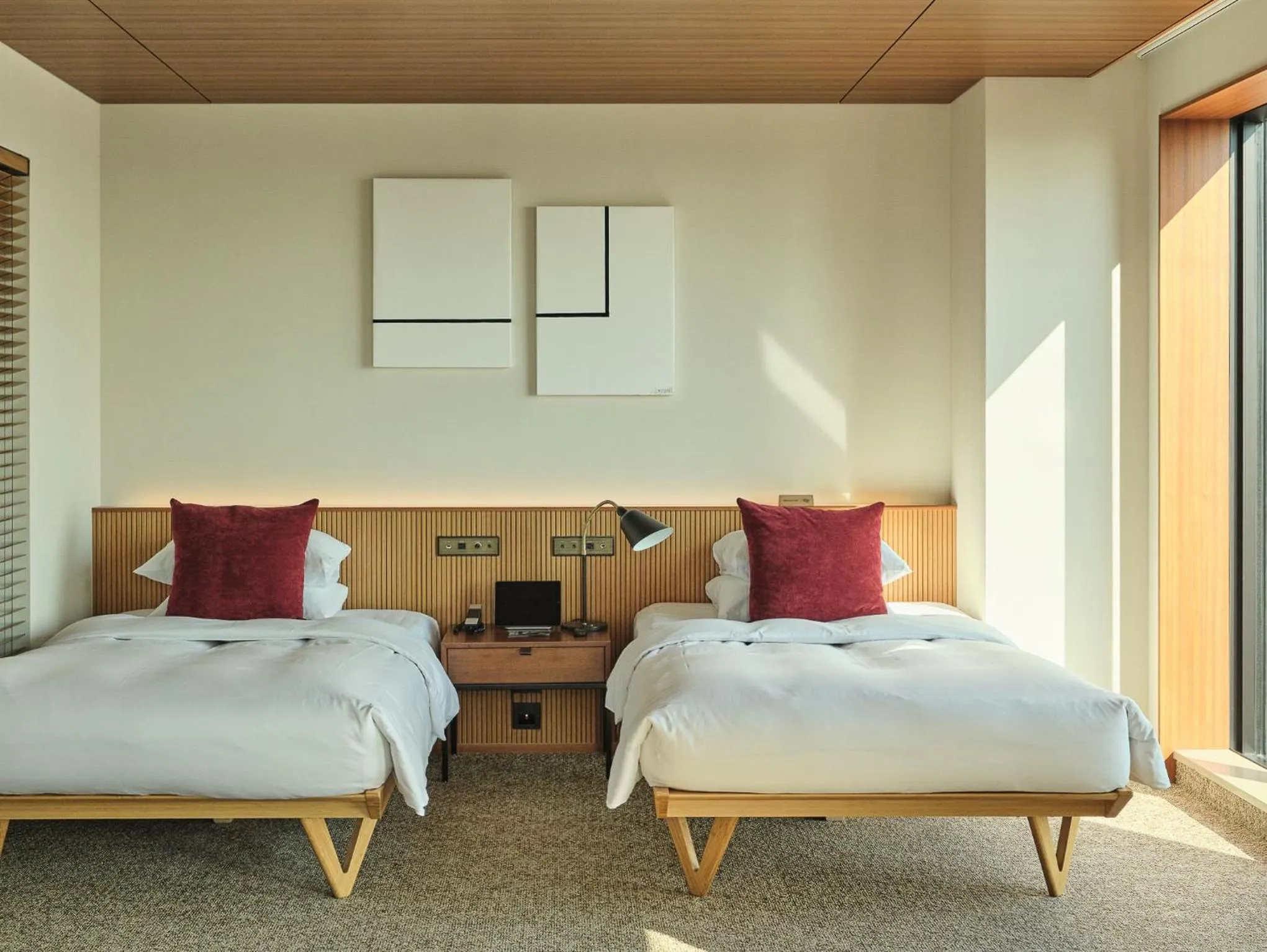 Bed in THE AOYAMA GRAND HOTEL