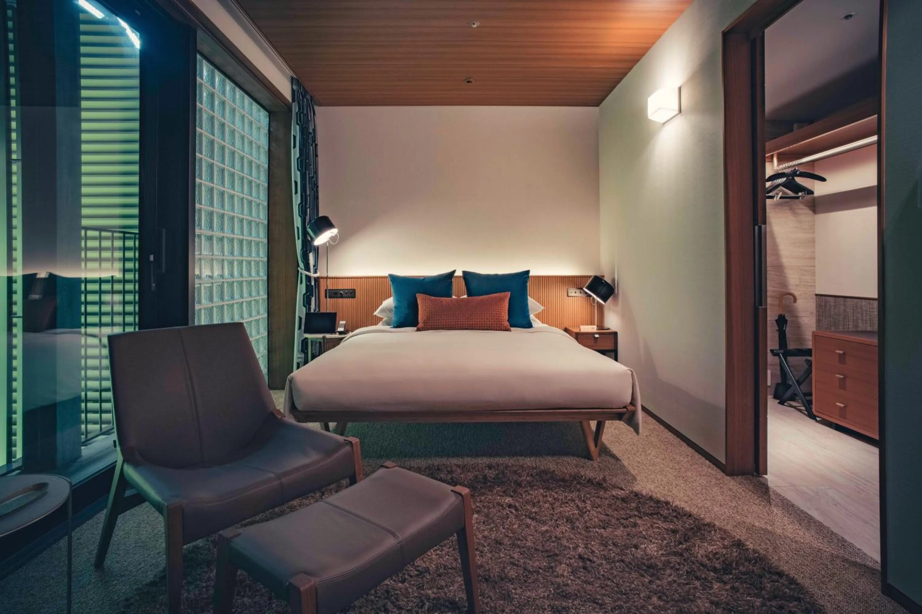 Bed in THE AOYAMA GRAND HOTEL