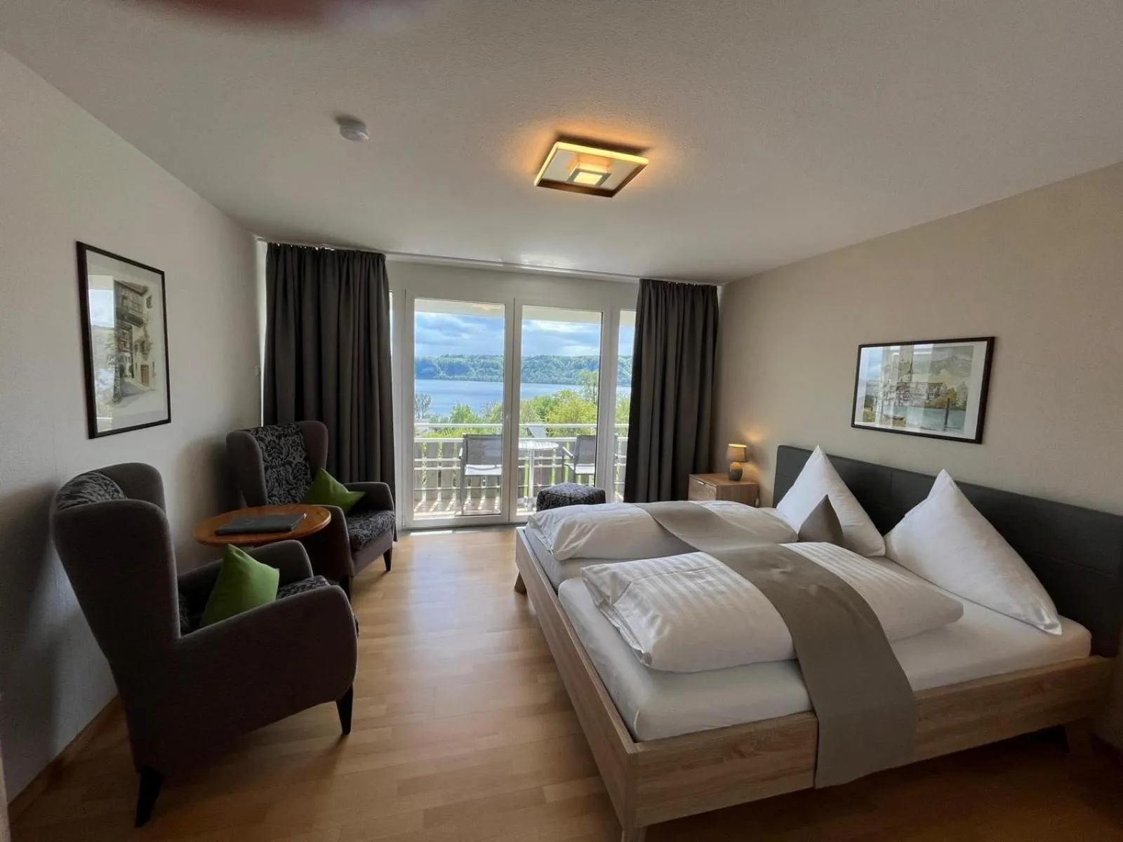 Bed in Hotel Landhaus Sternen