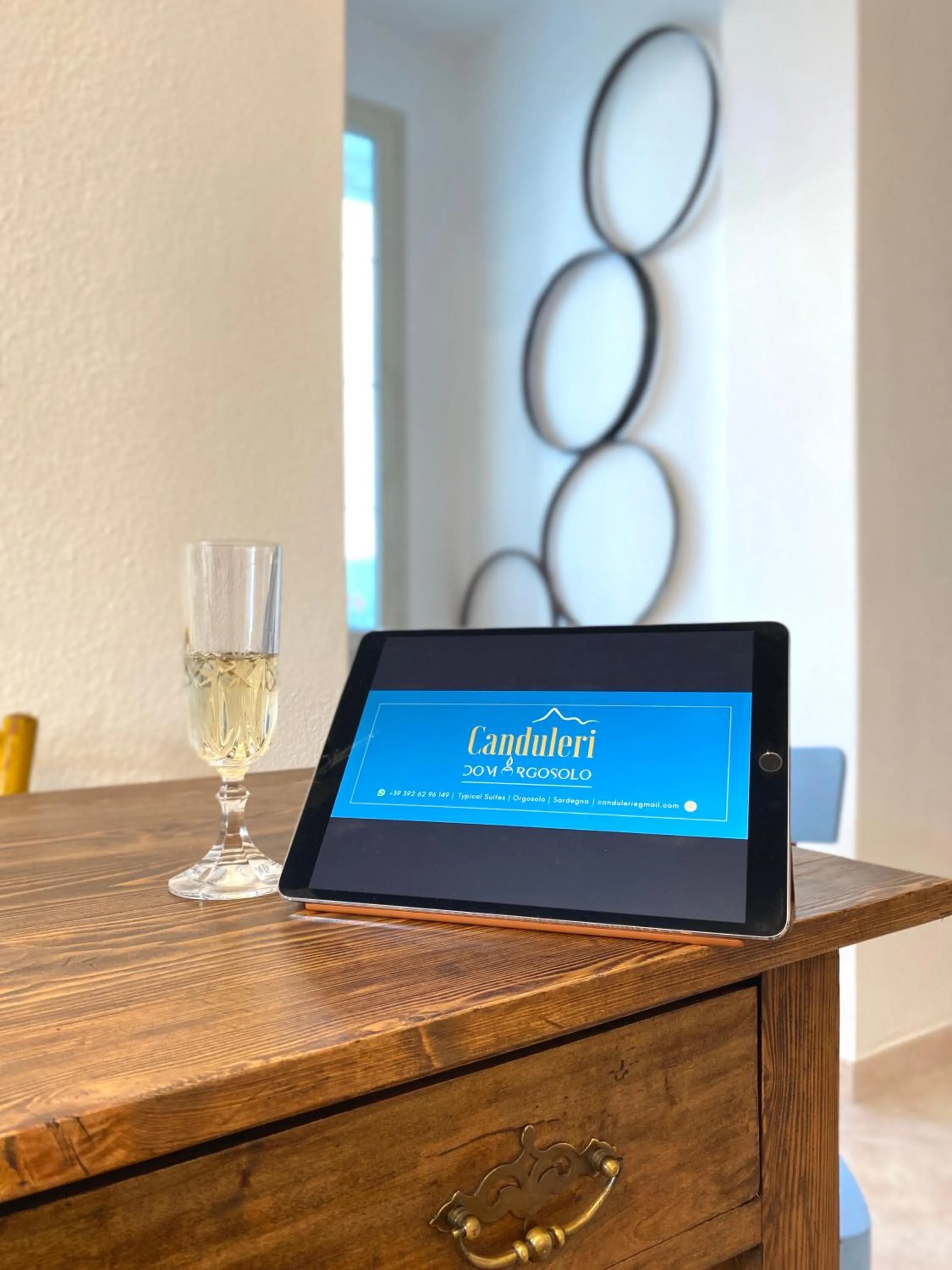 Logo/Certificate/Sign in Canduleri