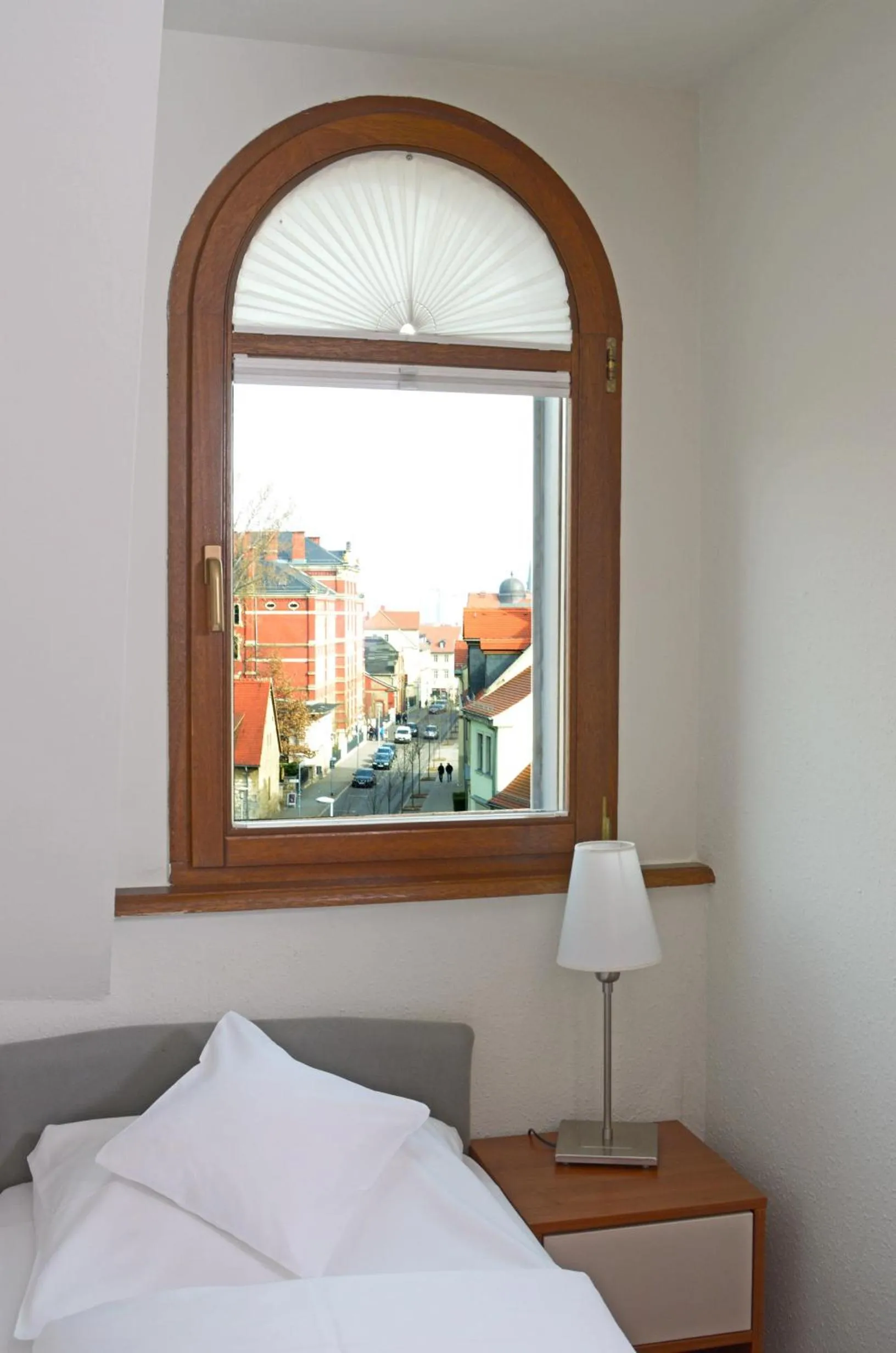 Bed in Hotel & Apartments Fürstenhof am Bauhaus