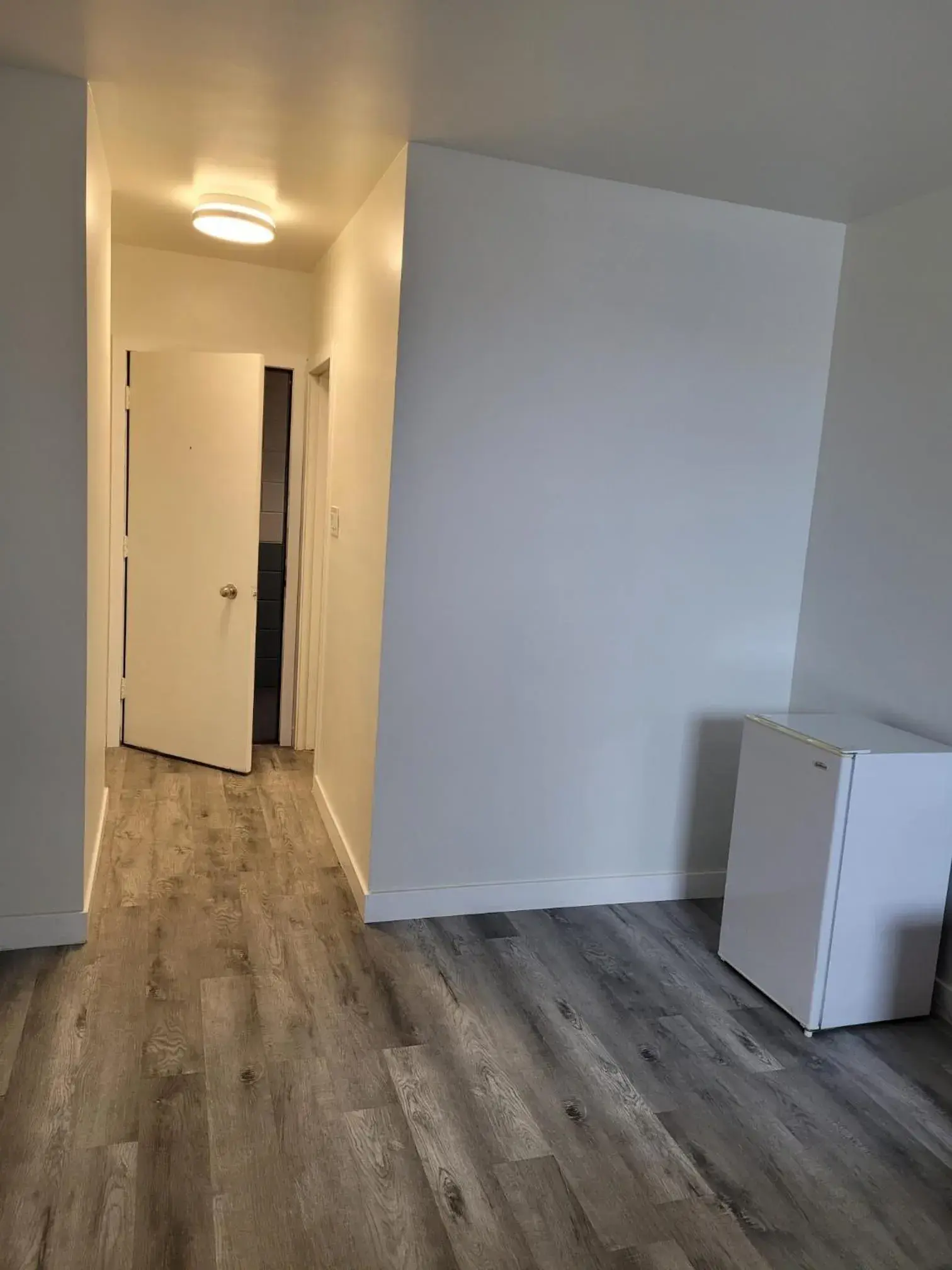 Single Room with Bathroom - single occupancy in Vivian Motor Hotel Single Room with Bathroom - single occupancy in Vivian Motor Hotel