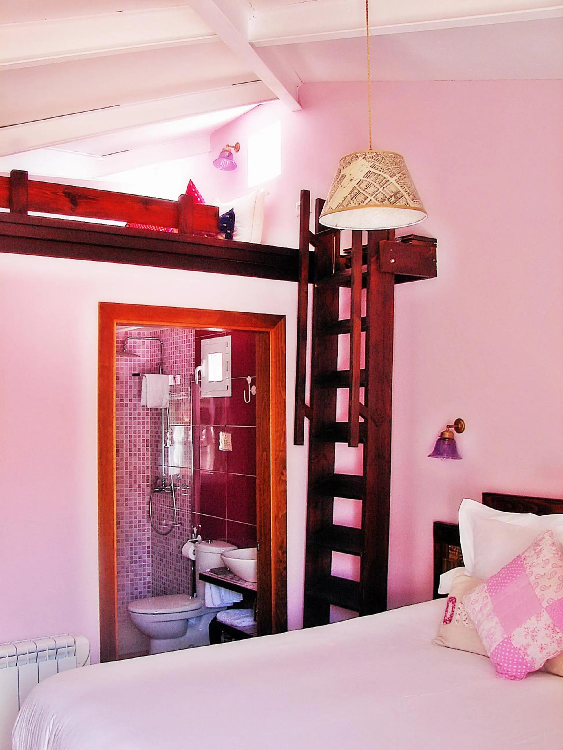 Decorative detail, Bed in La Posada de Quijada