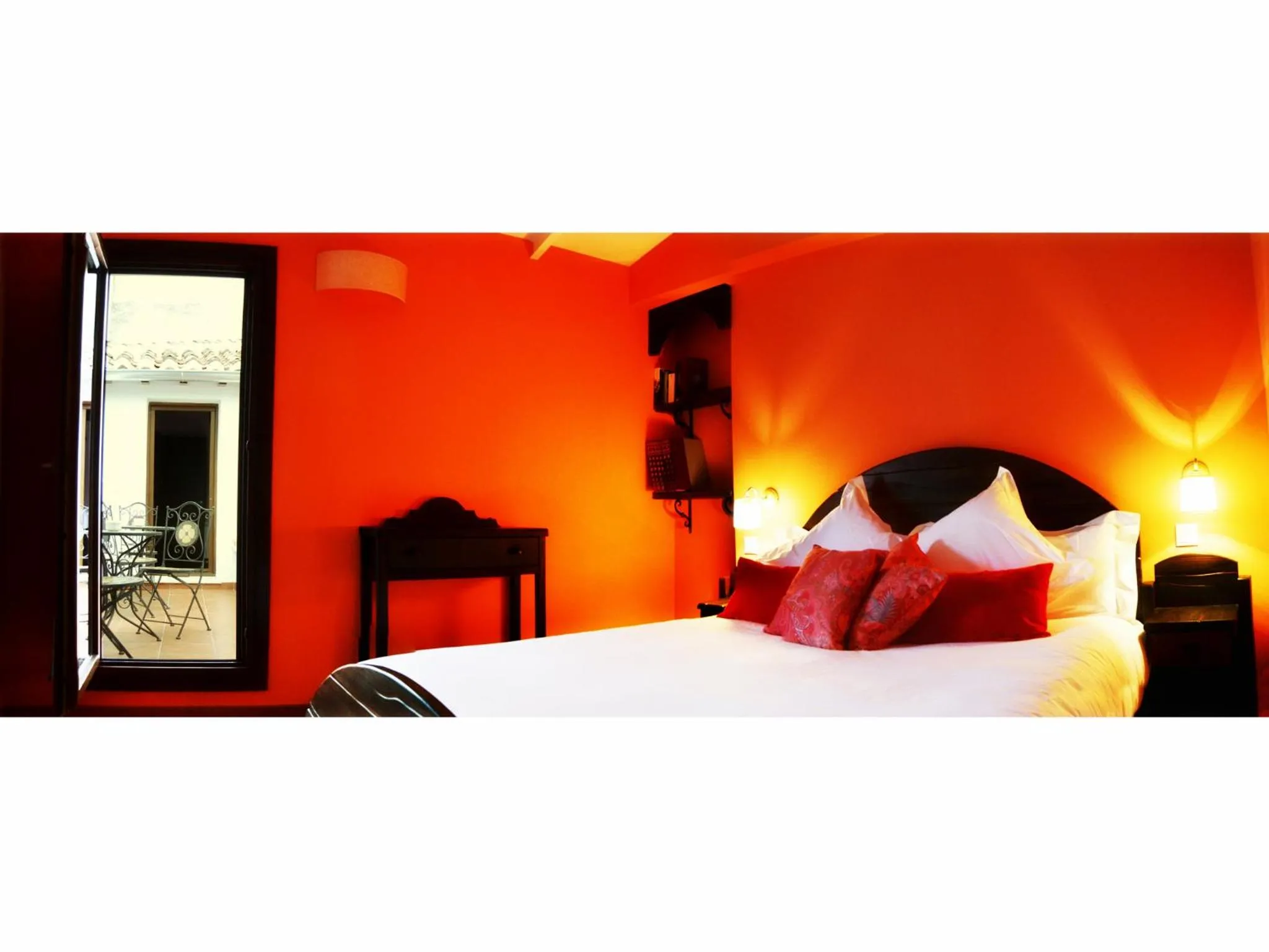 Day, Bed in La Posada de Quijada