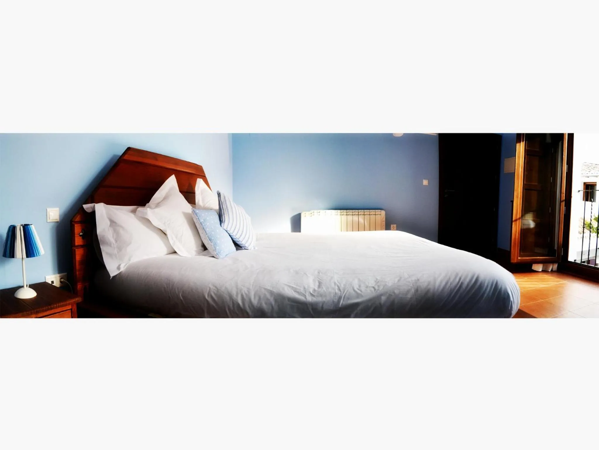 Day, Bed in La Posada de Quijada