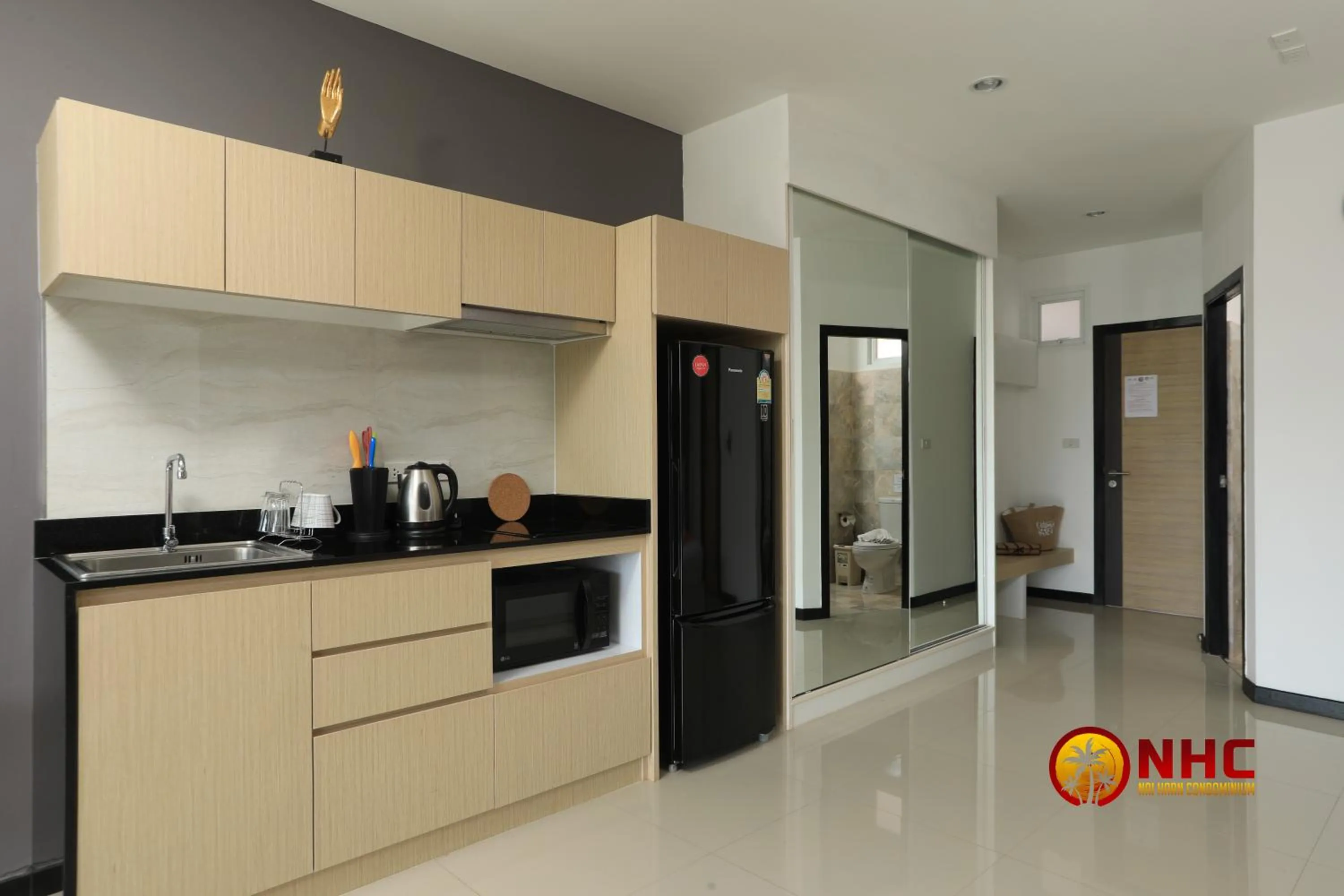 Kitchen or kitchenette in Nai Harn Condominium