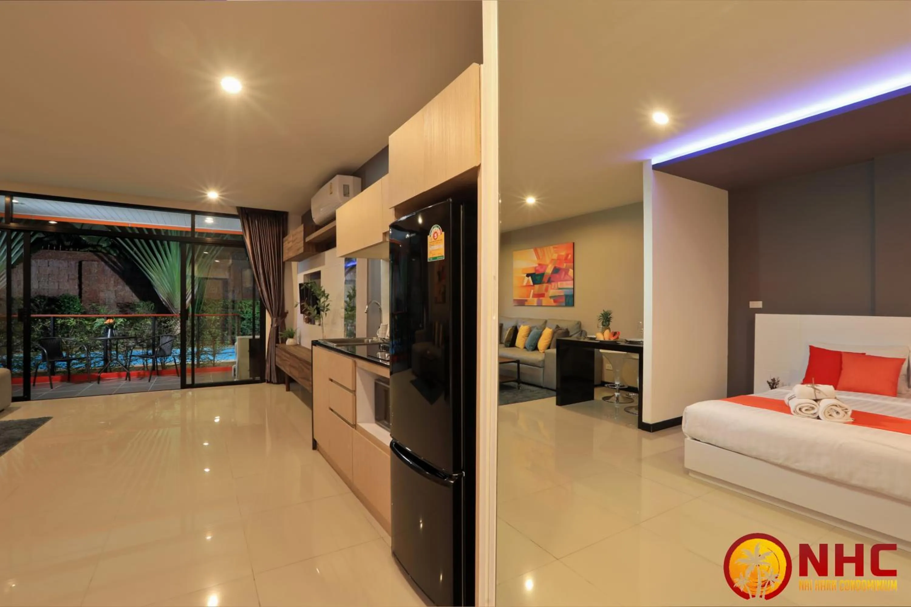 Photo of the whole room, Bed in Nai Harn Condominium