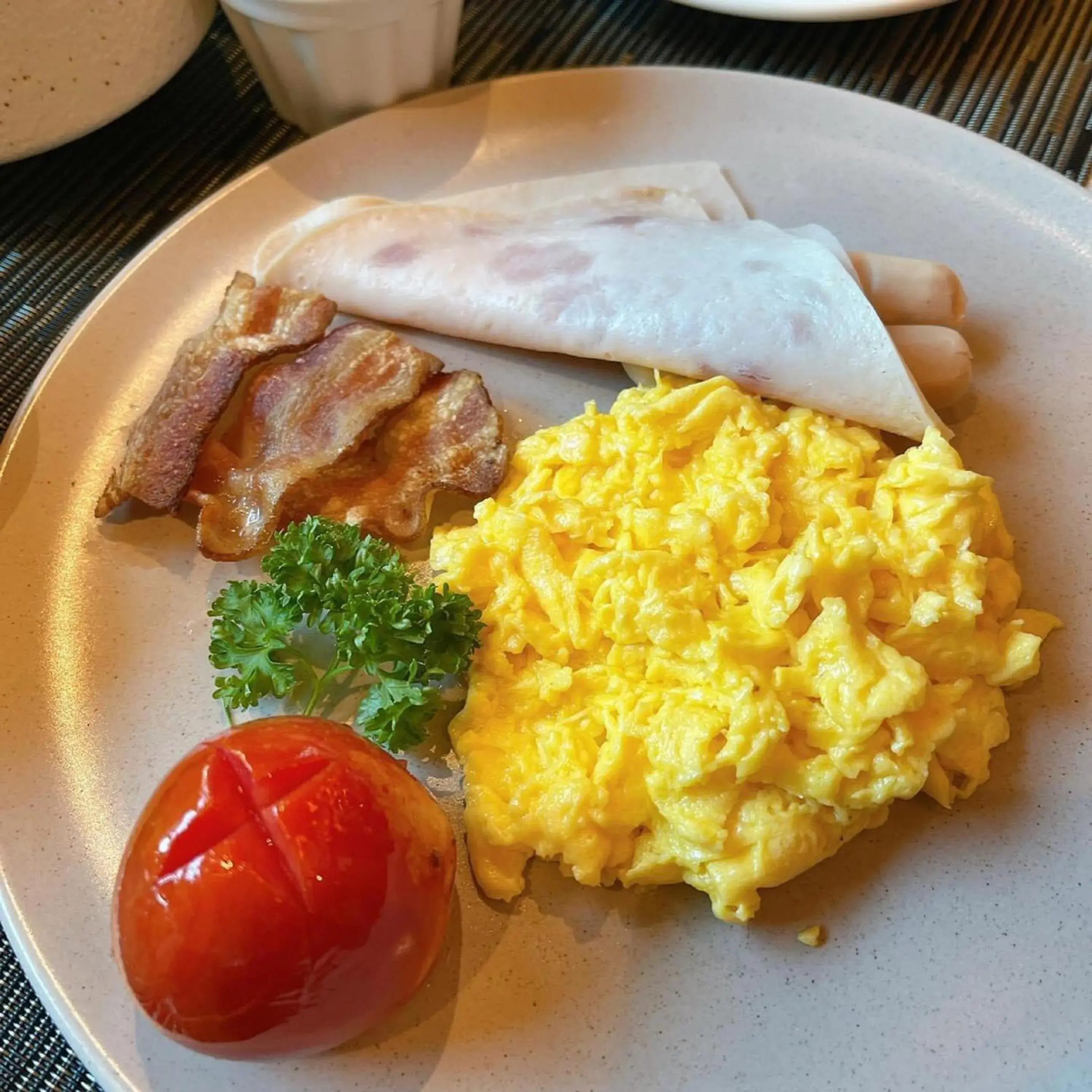 Breakfast, Food in Mandarin Eastville, Pattaya - SHA Extra Plus