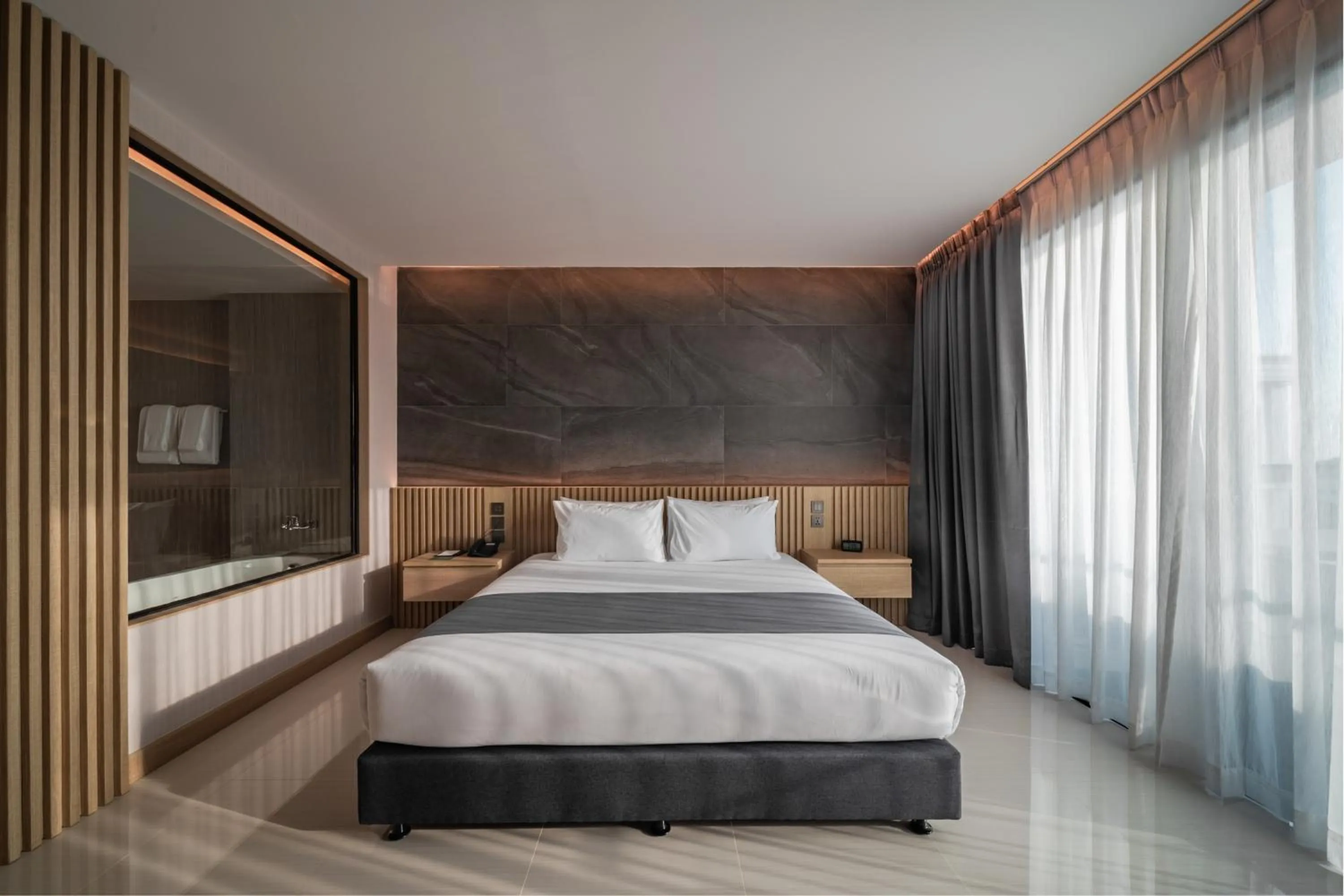 Bedroom, Bed in Mandarin Eastville, Pattaya - SHA Extra Plus