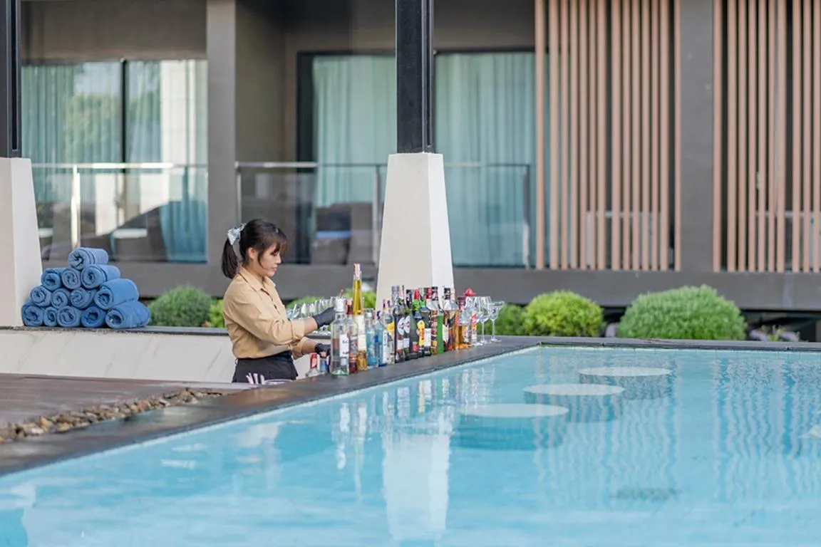 Pool view in Mandarin Eastville, Pattaya - SHA Extra Plus