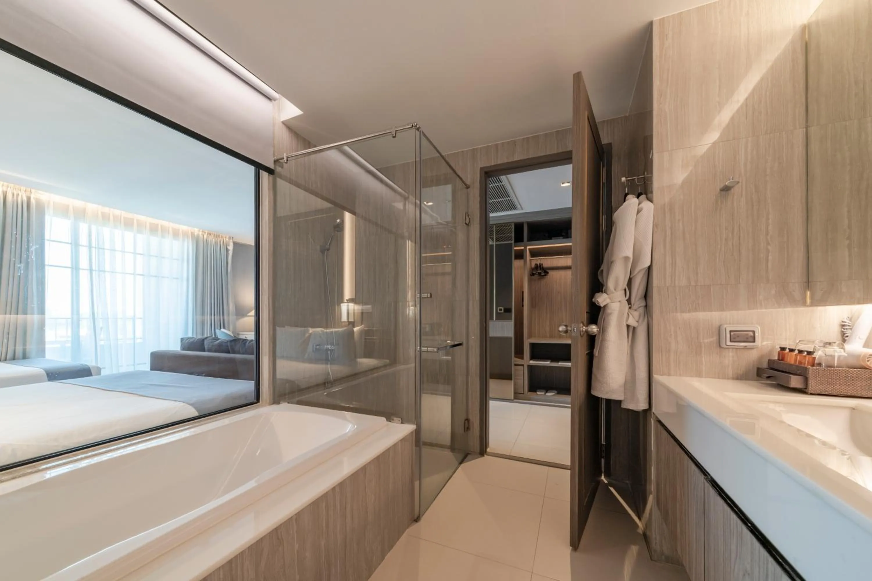 Bathroom, Bed in Mandarin Eastville, Pattaya - SHA Extra Plus
