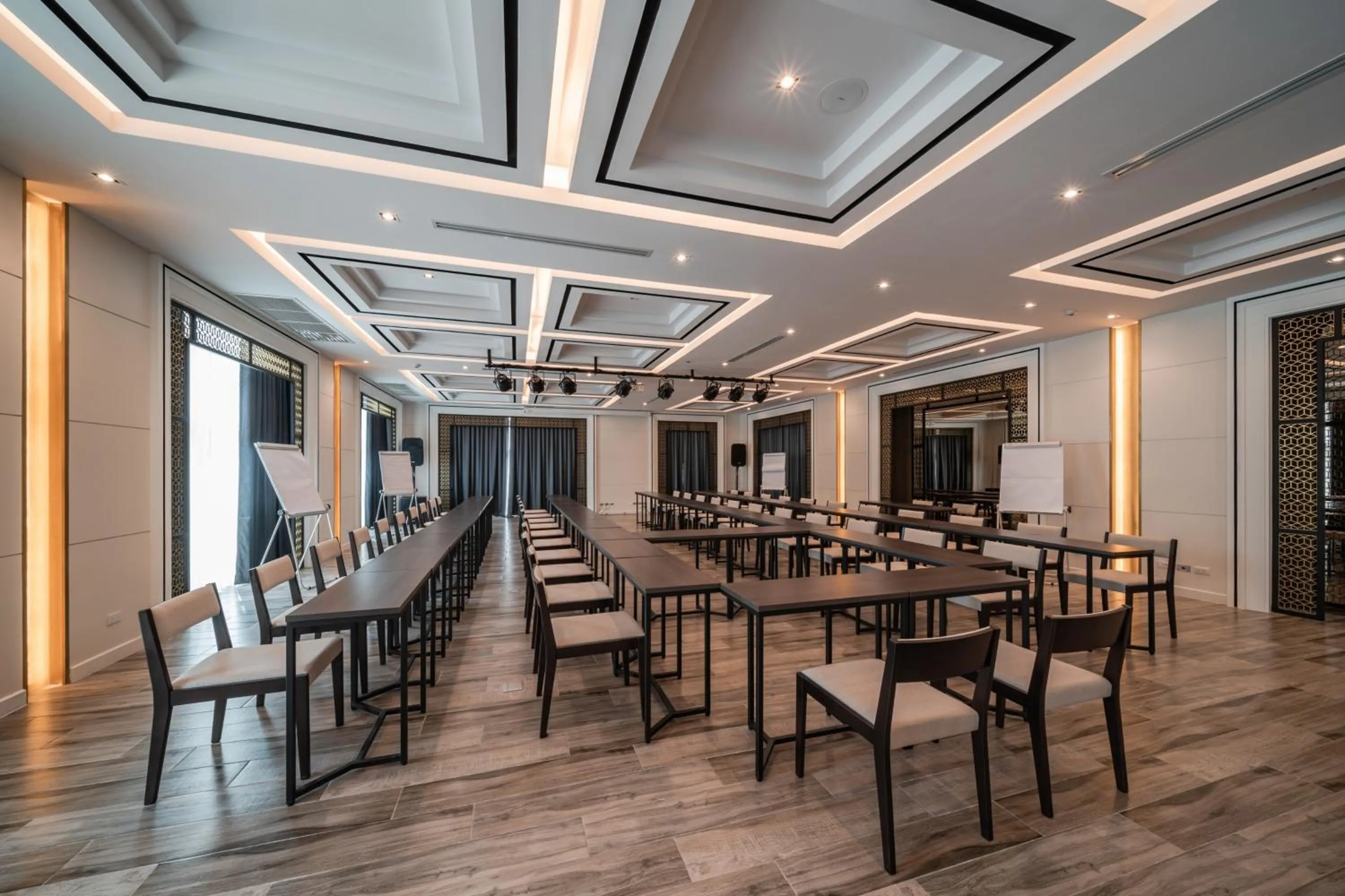 Meeting/conference room in Mandarin Eastville, Pattaya - SHA Extra Plus