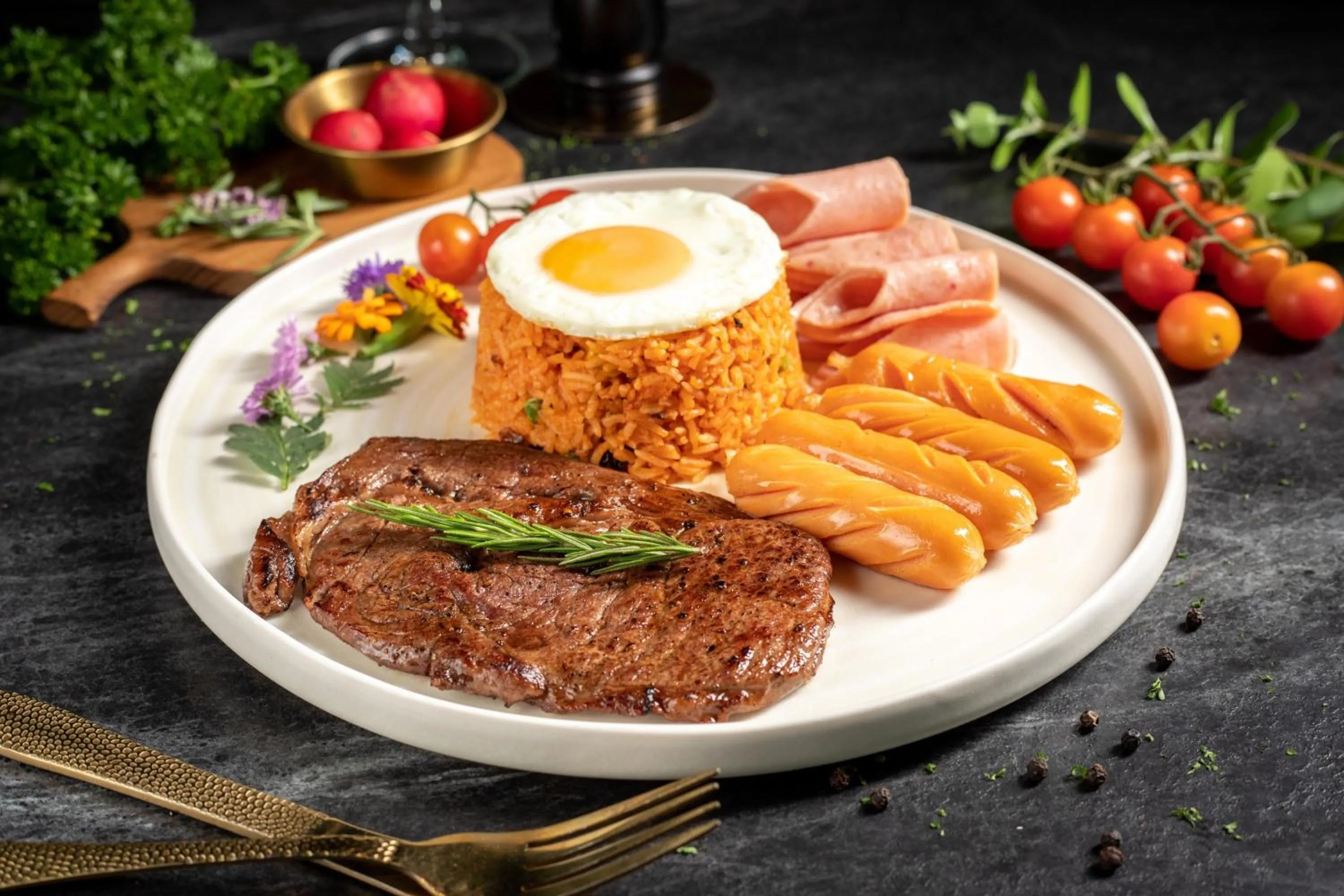 Restaurant/places to eat in Mandarin Eastville, Pattaya - SHA Extra Plus