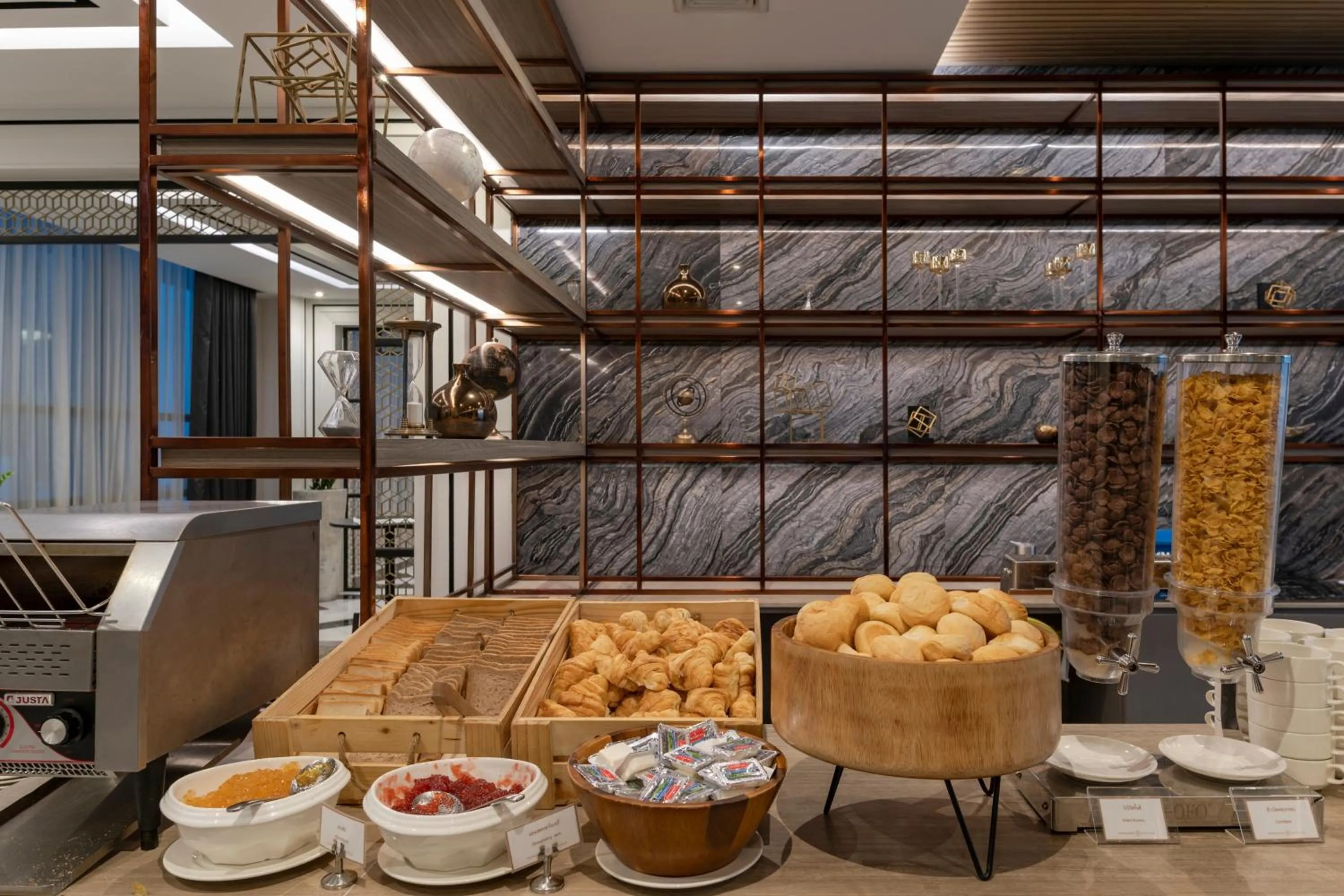 Breakfast in Mandarin Eastville, Pattaya - SHA Extra Plus