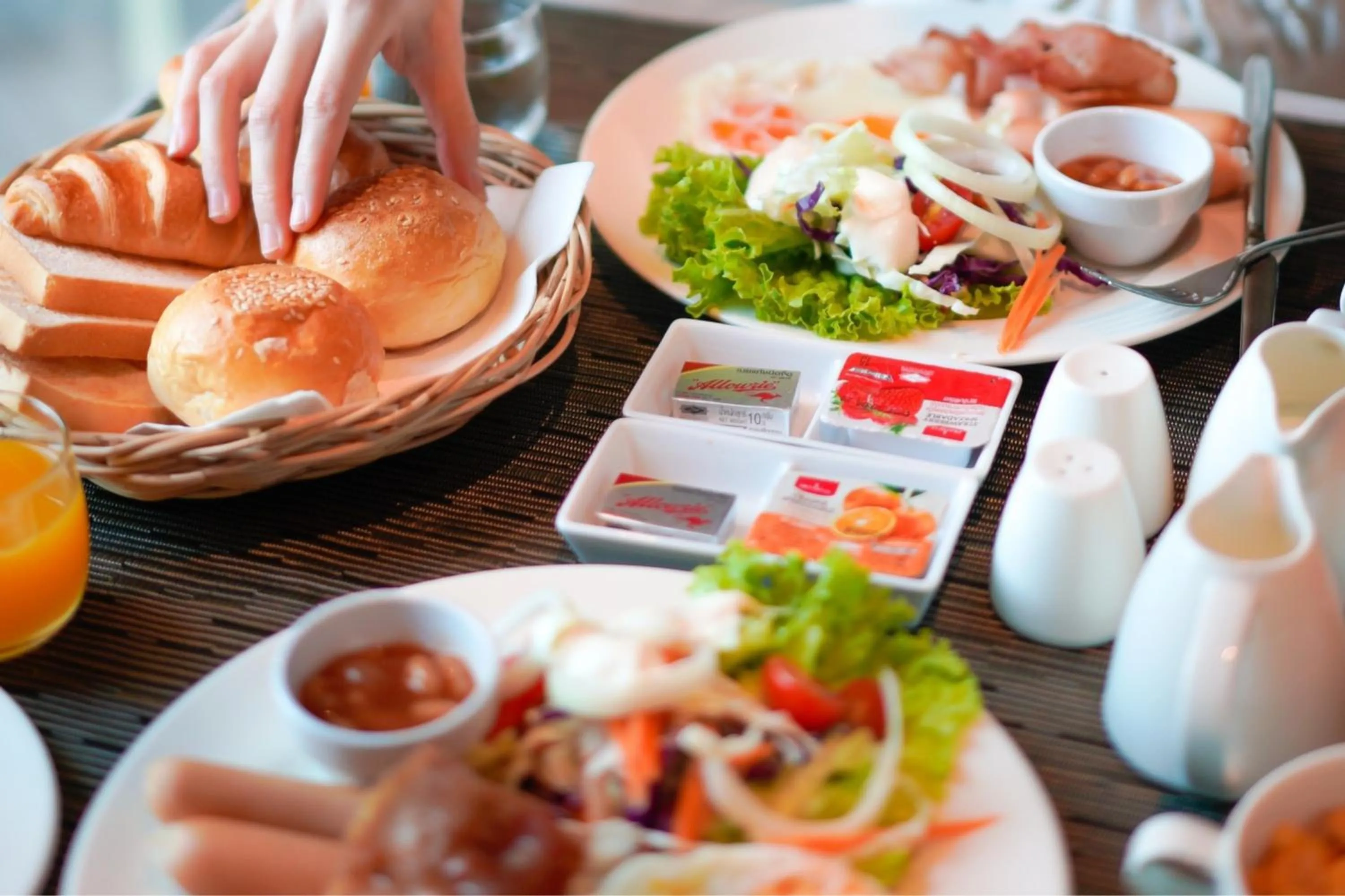 Restaurant/places to eat in Mandarin Eastville, Pattaya - SHA Extra Plus